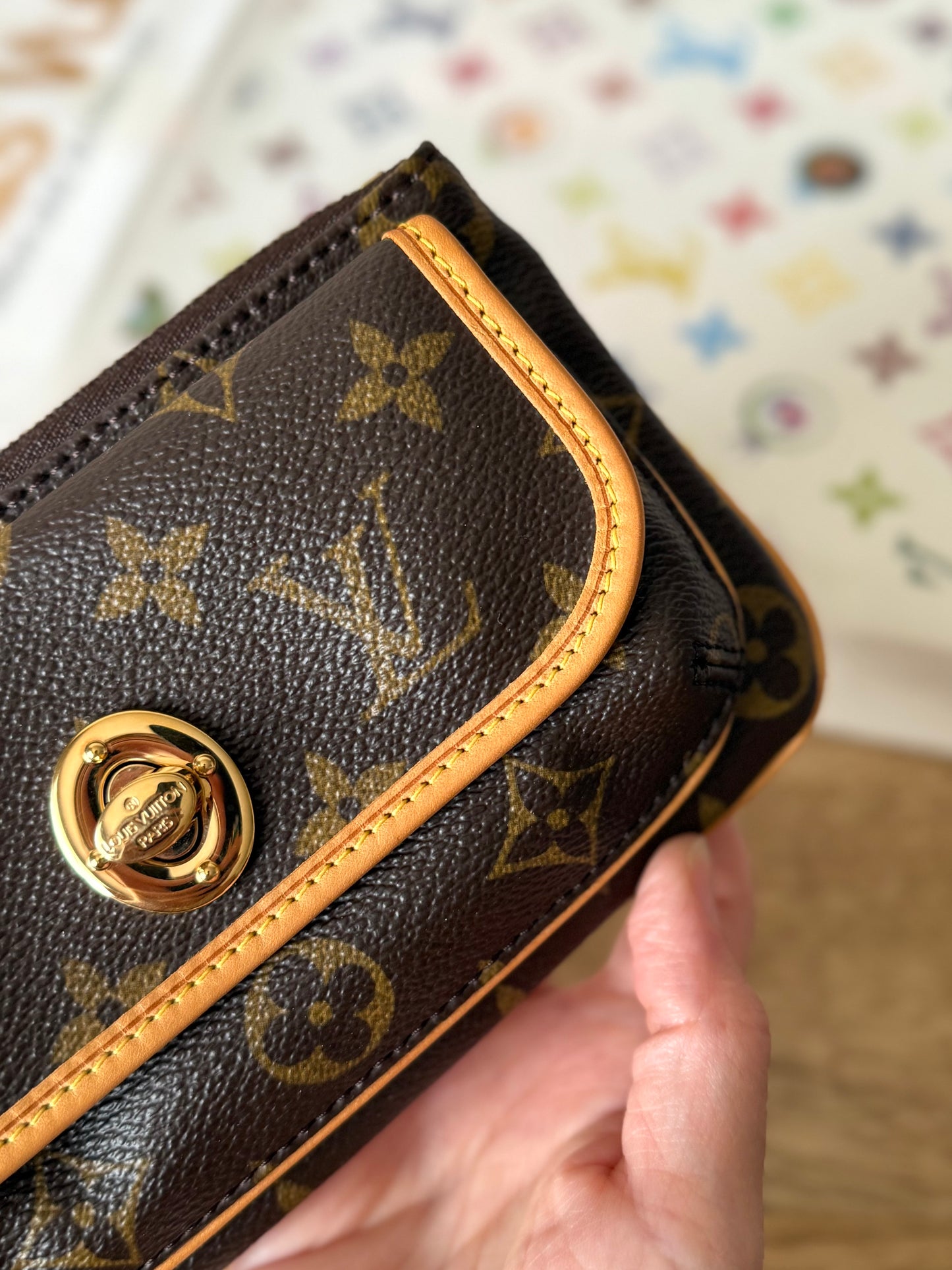 LV Tikal Pochette