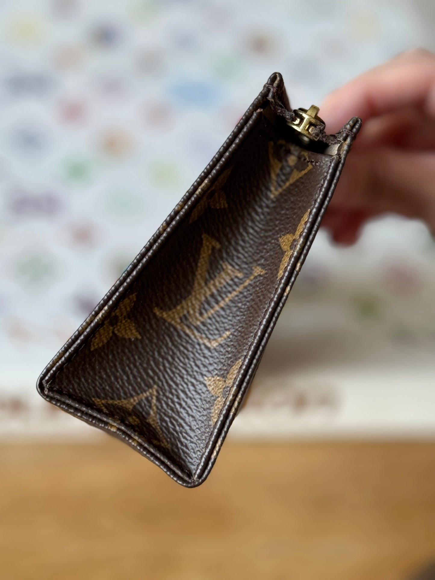 Toiletry 15 Monogram