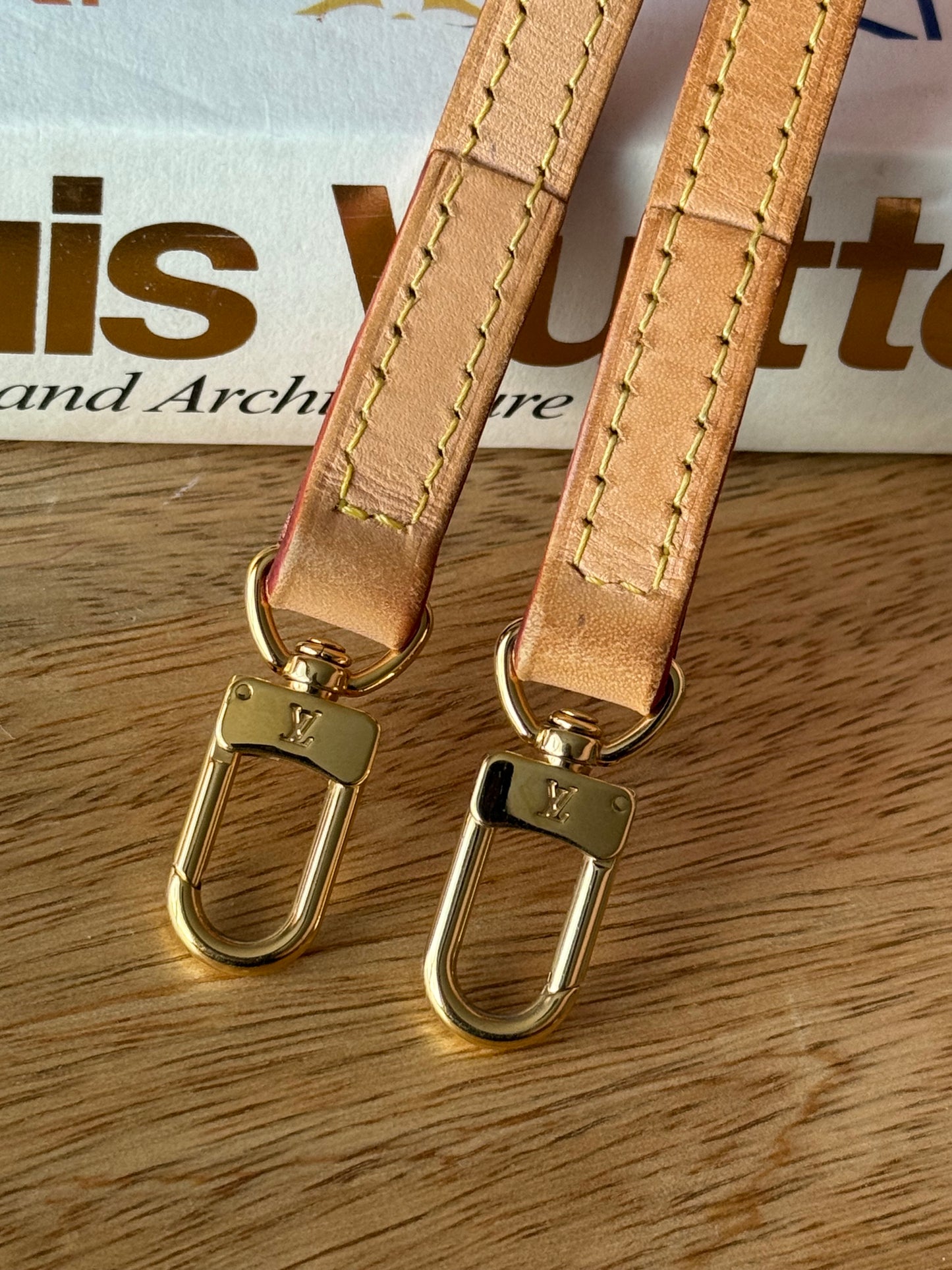 LV Vachetta Strap