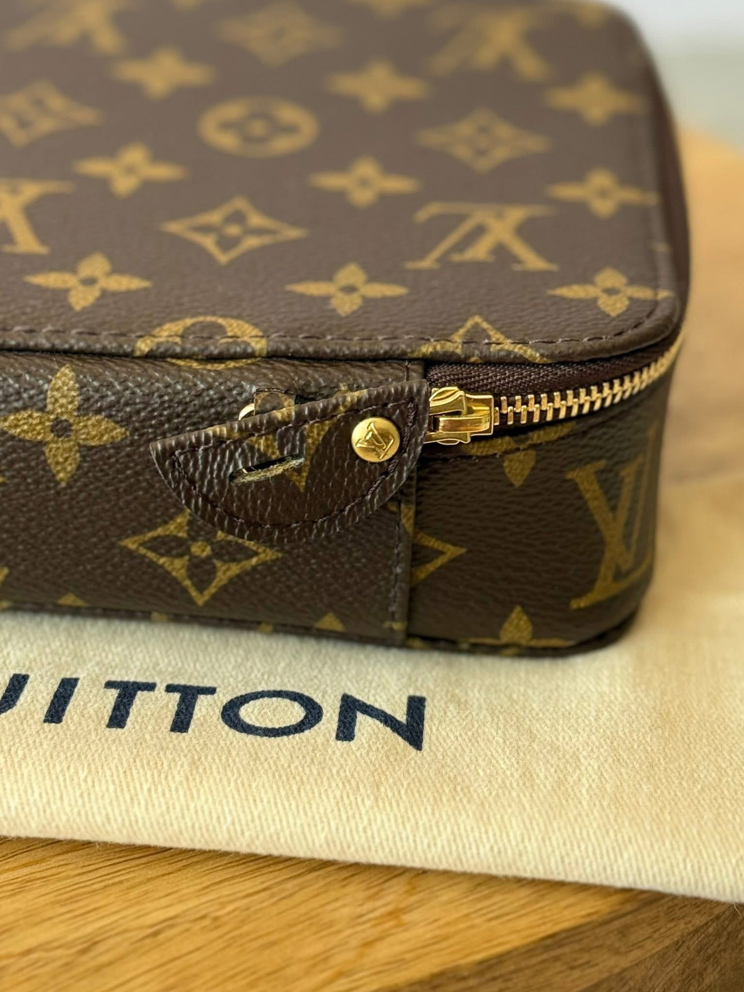 LV Monte Carlo GM Jewelry box