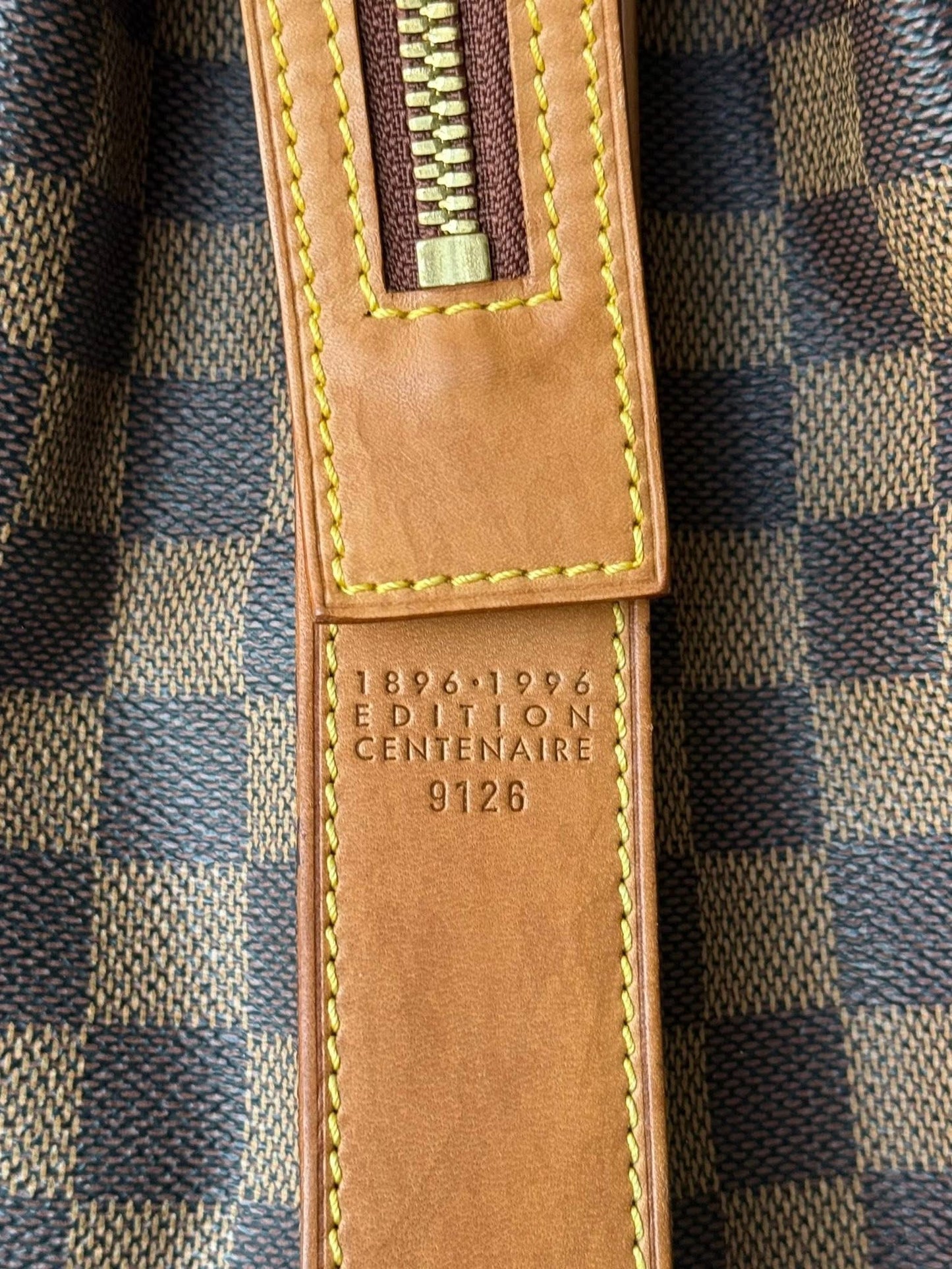 LV Centenaire Columbine
