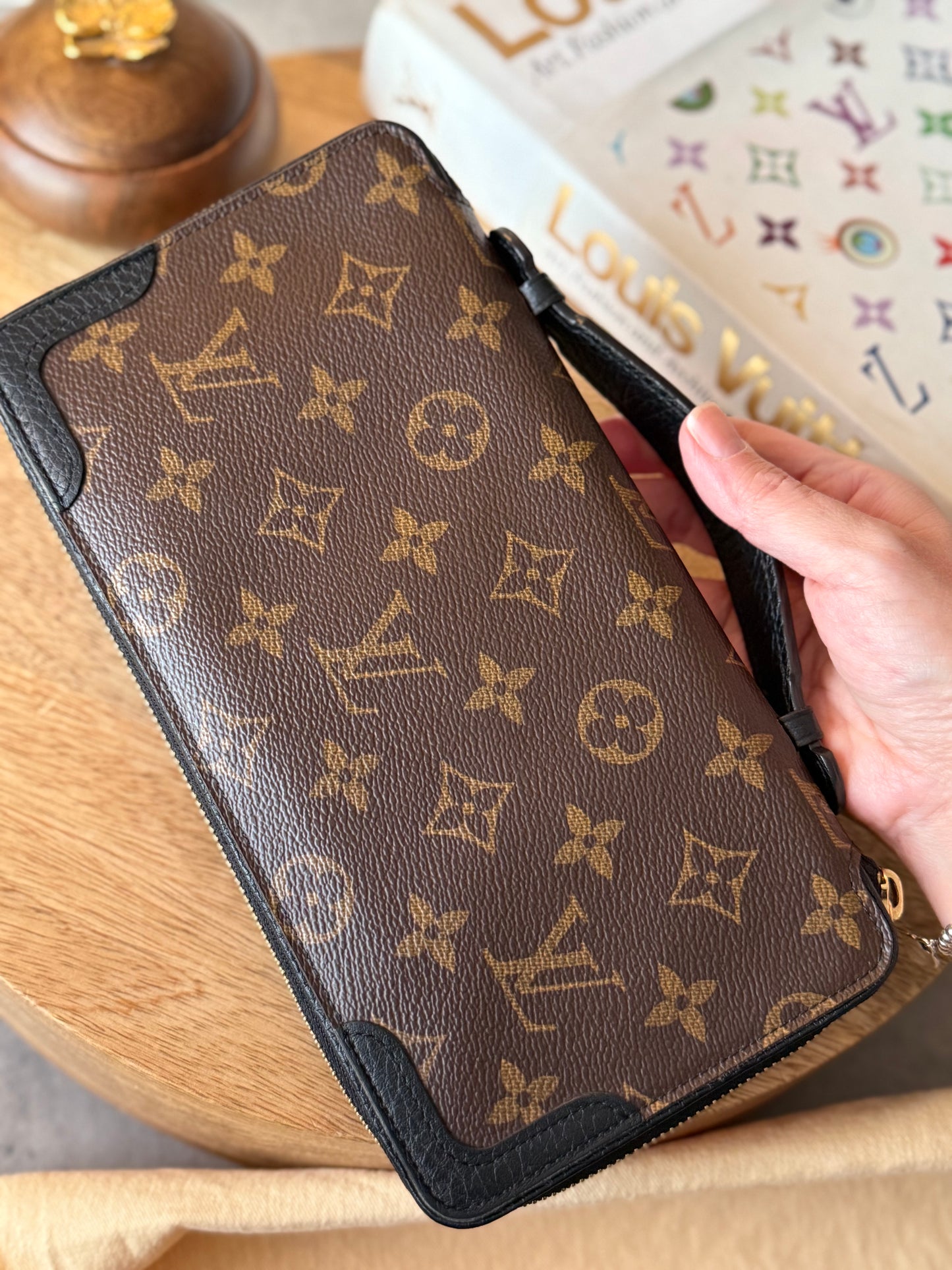 LV Daily Organizer Noir