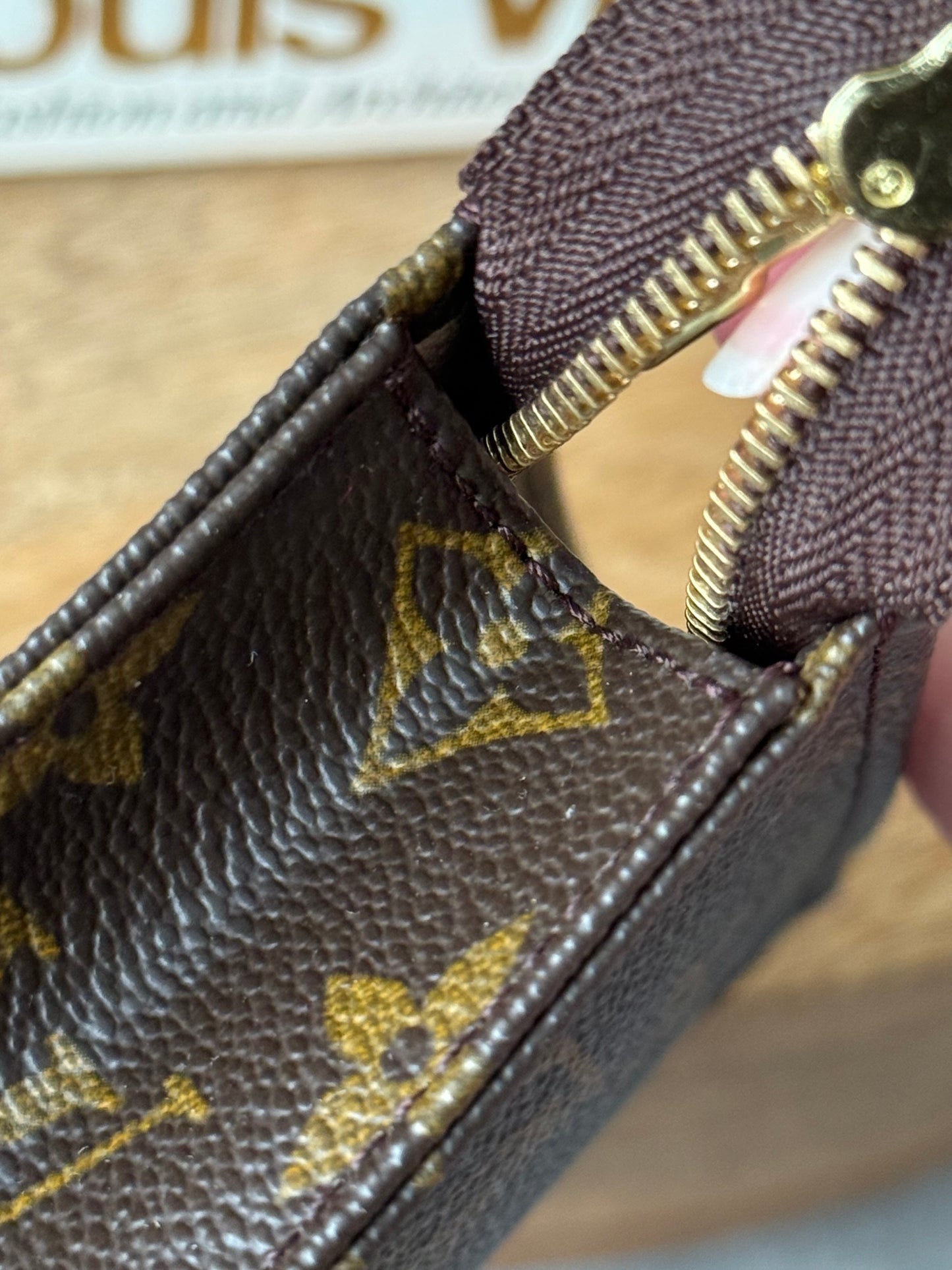 LV Toiletry 15 Monogram