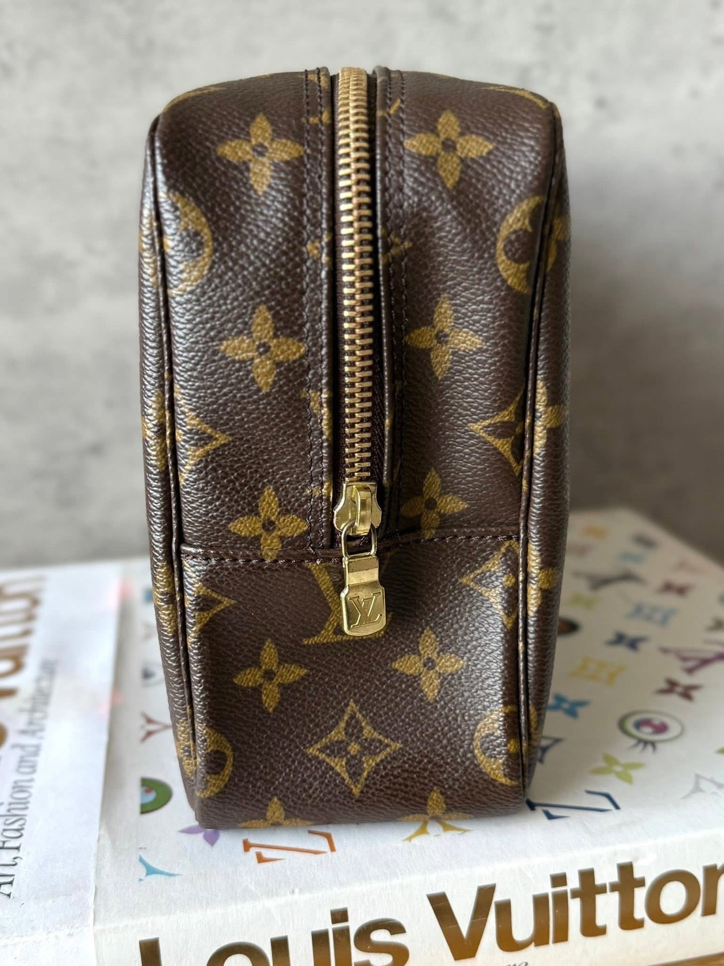 LV Trousse 28 New Model