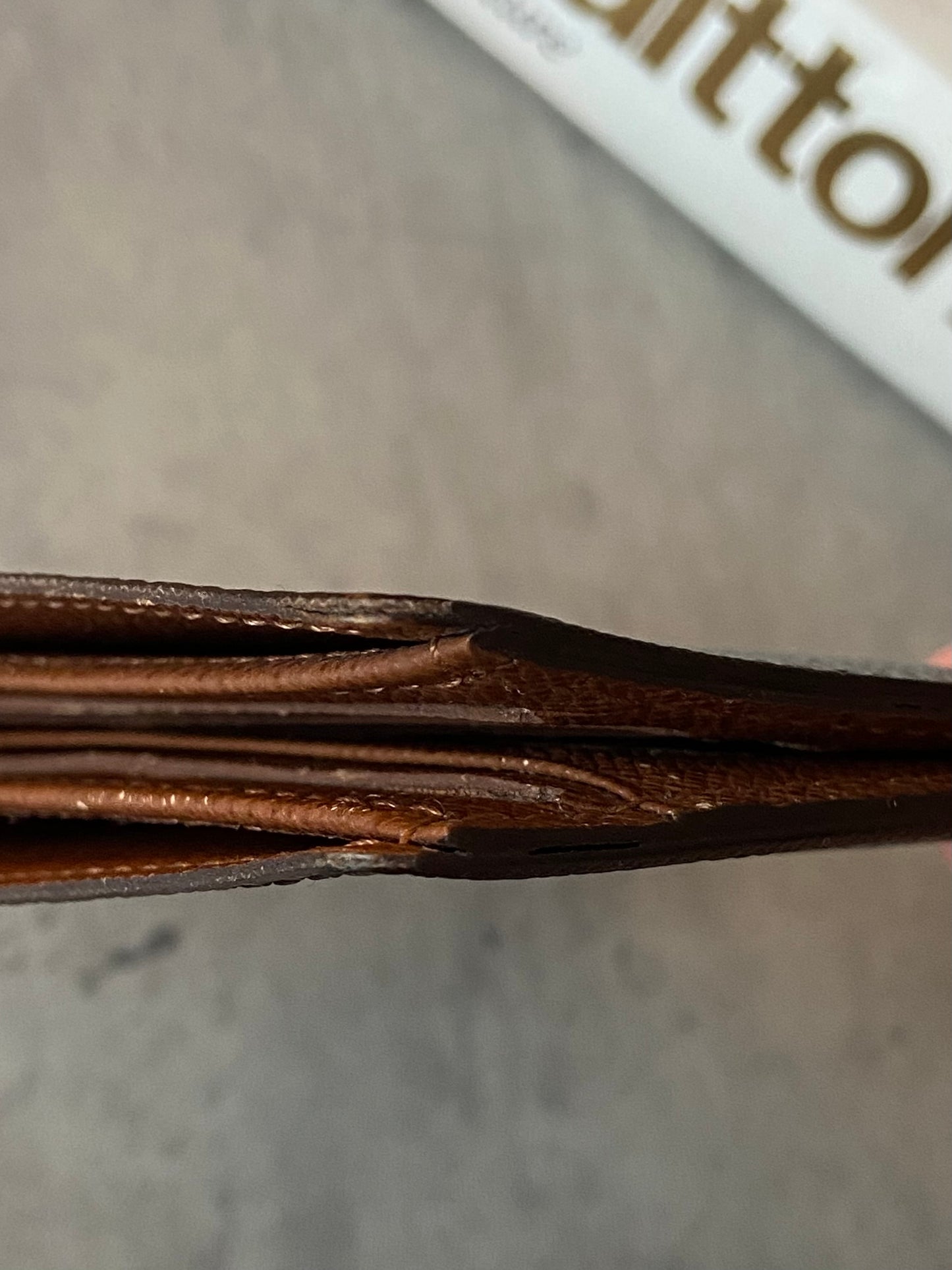 LV MEN’S WALLET MONOGRAM