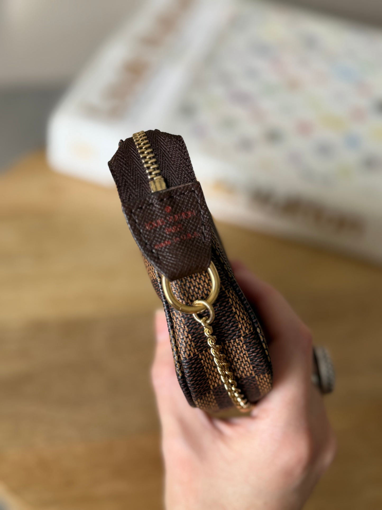 LV Bucket Pochette Damier Ebene