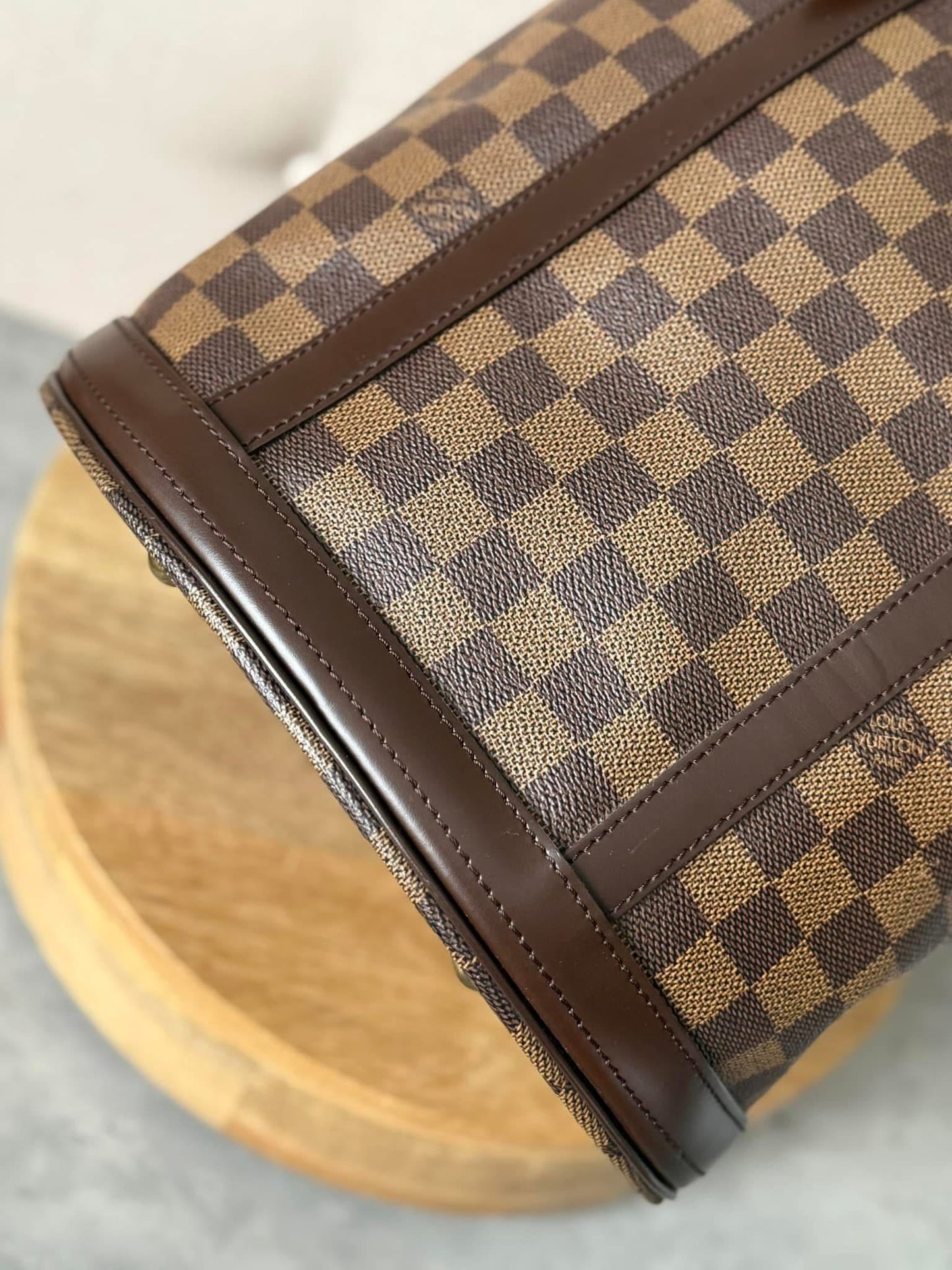 LV Bucket GM Damier Ebene