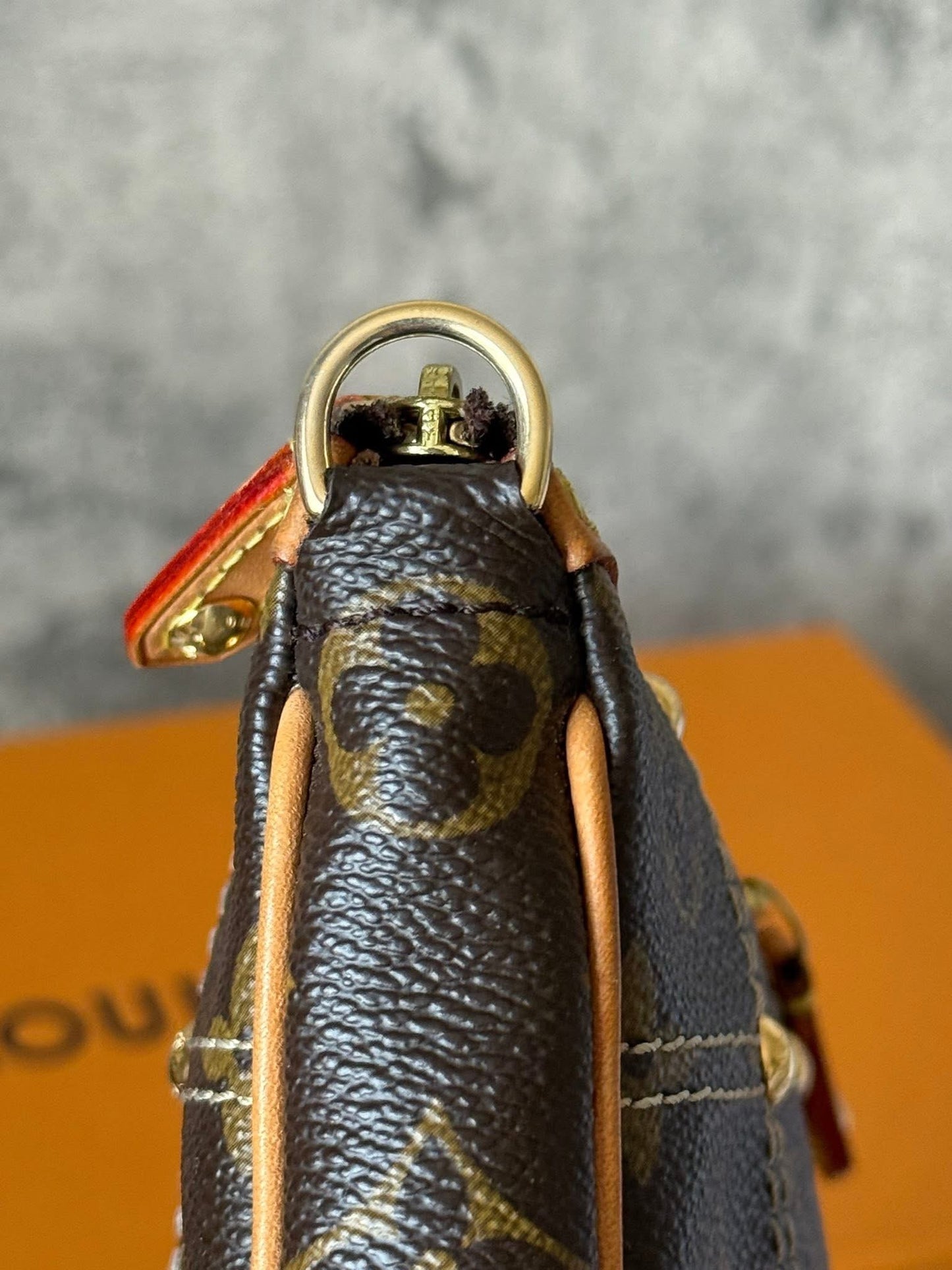 LV Rivetting Pochette Accessories