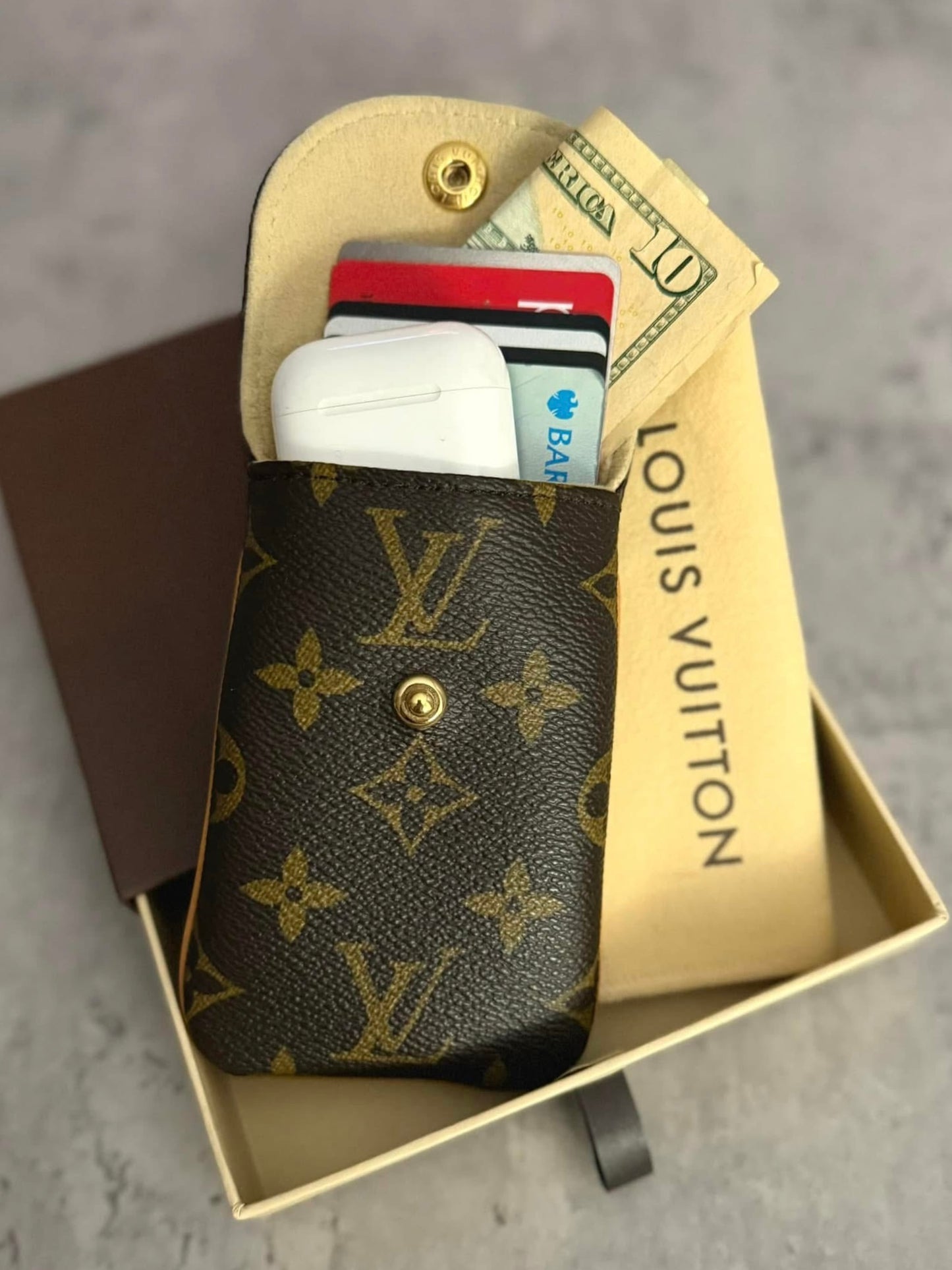 LV Etui MM Phone Case