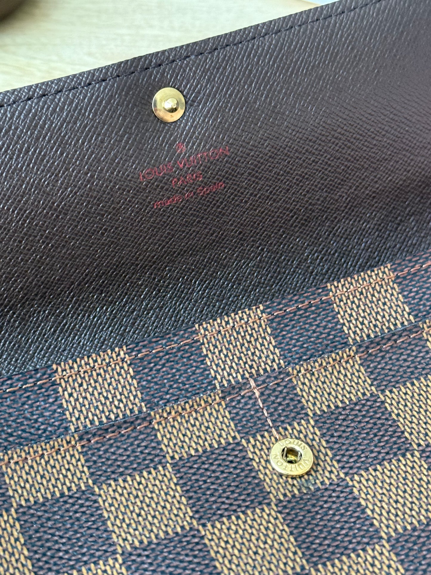 LV Sarah Wallet Damier Ebene