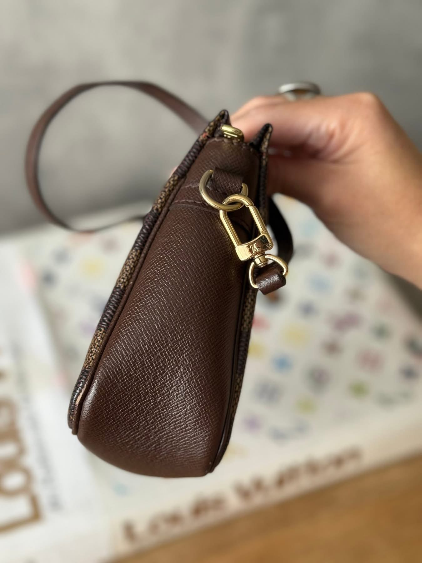 LV Trousse Pouch Damier Ebene