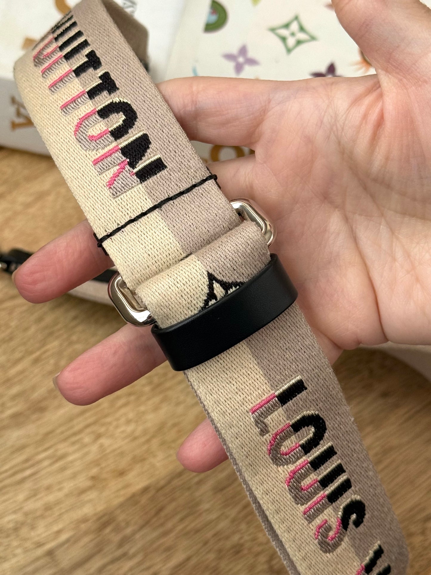 LV Adjustable guitar strap