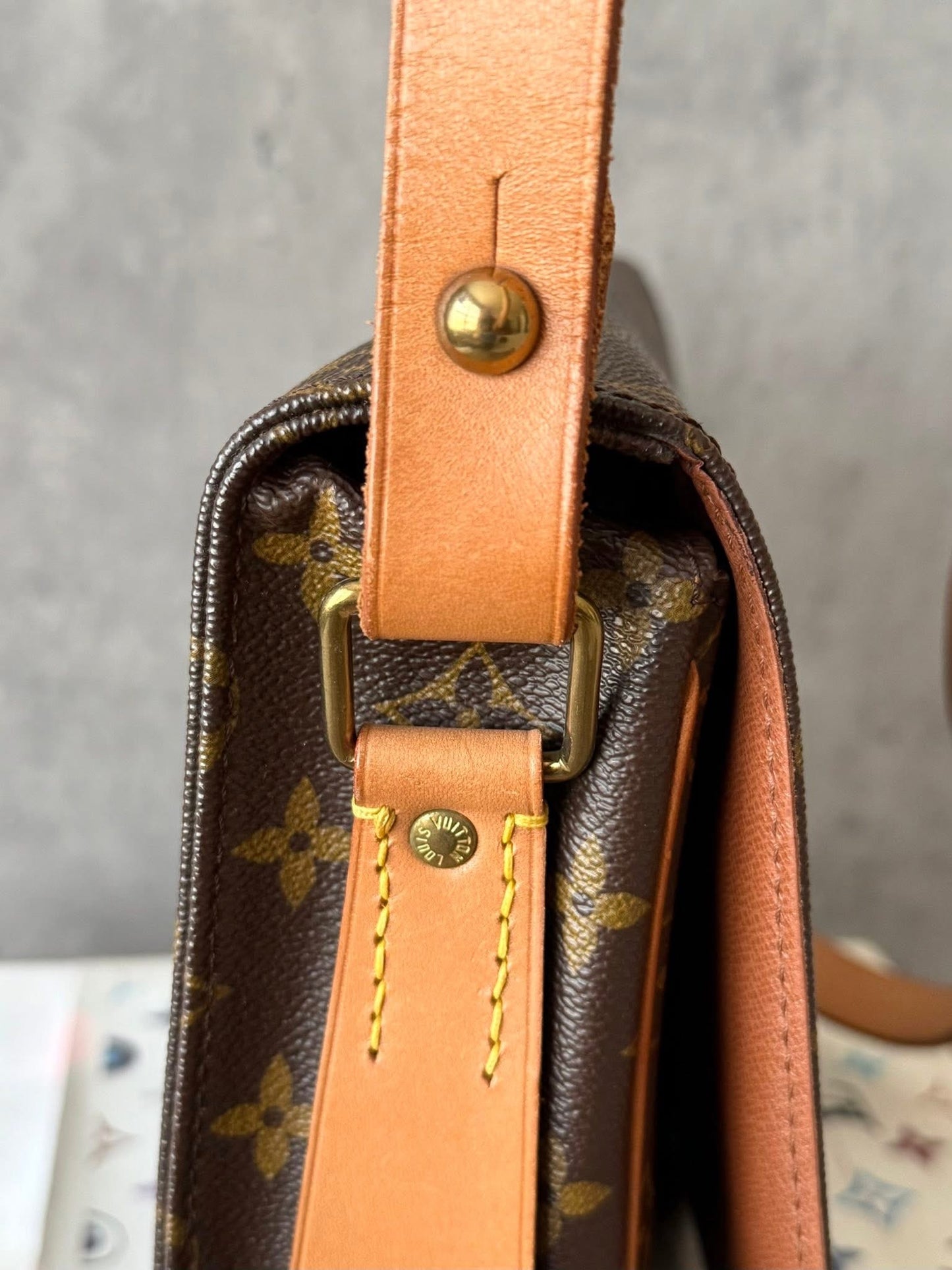 LV Cartouchiere GM