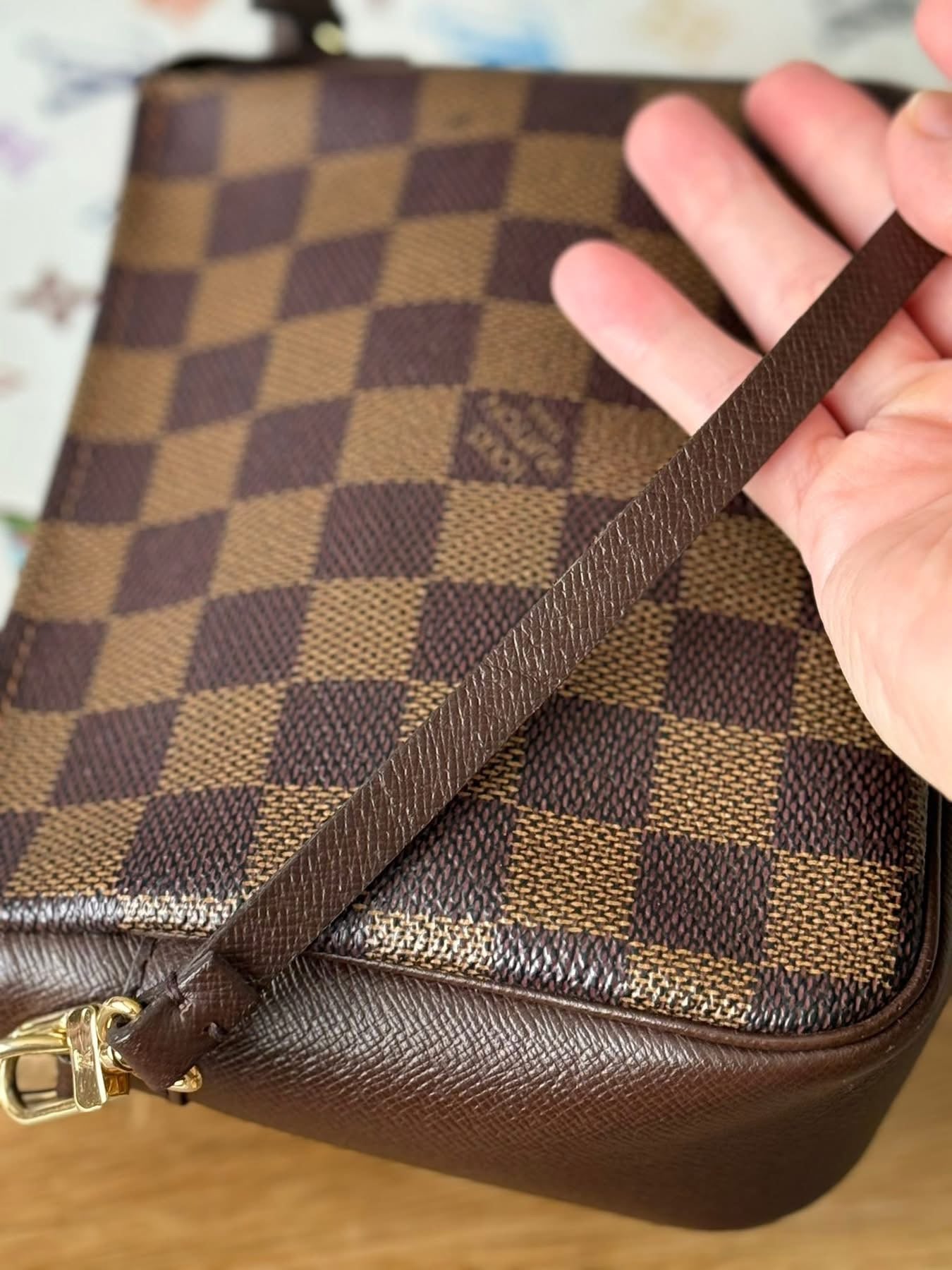 LV Trousse Pouch Damier Ebene
