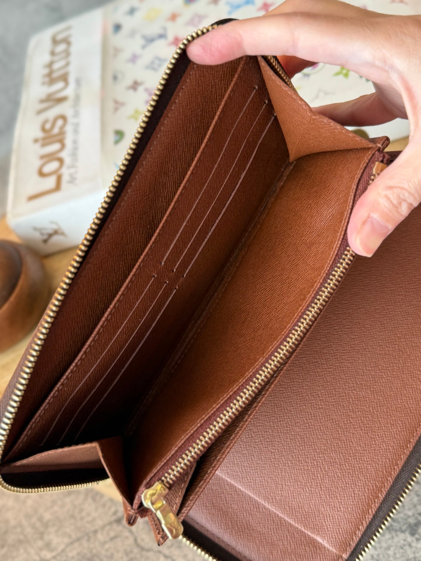LV Zippy Organizer