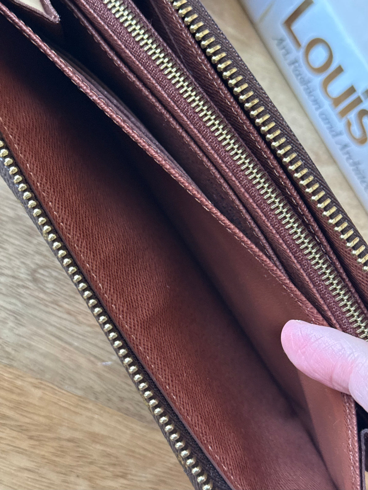 LV Astrid Wallet Clutch
