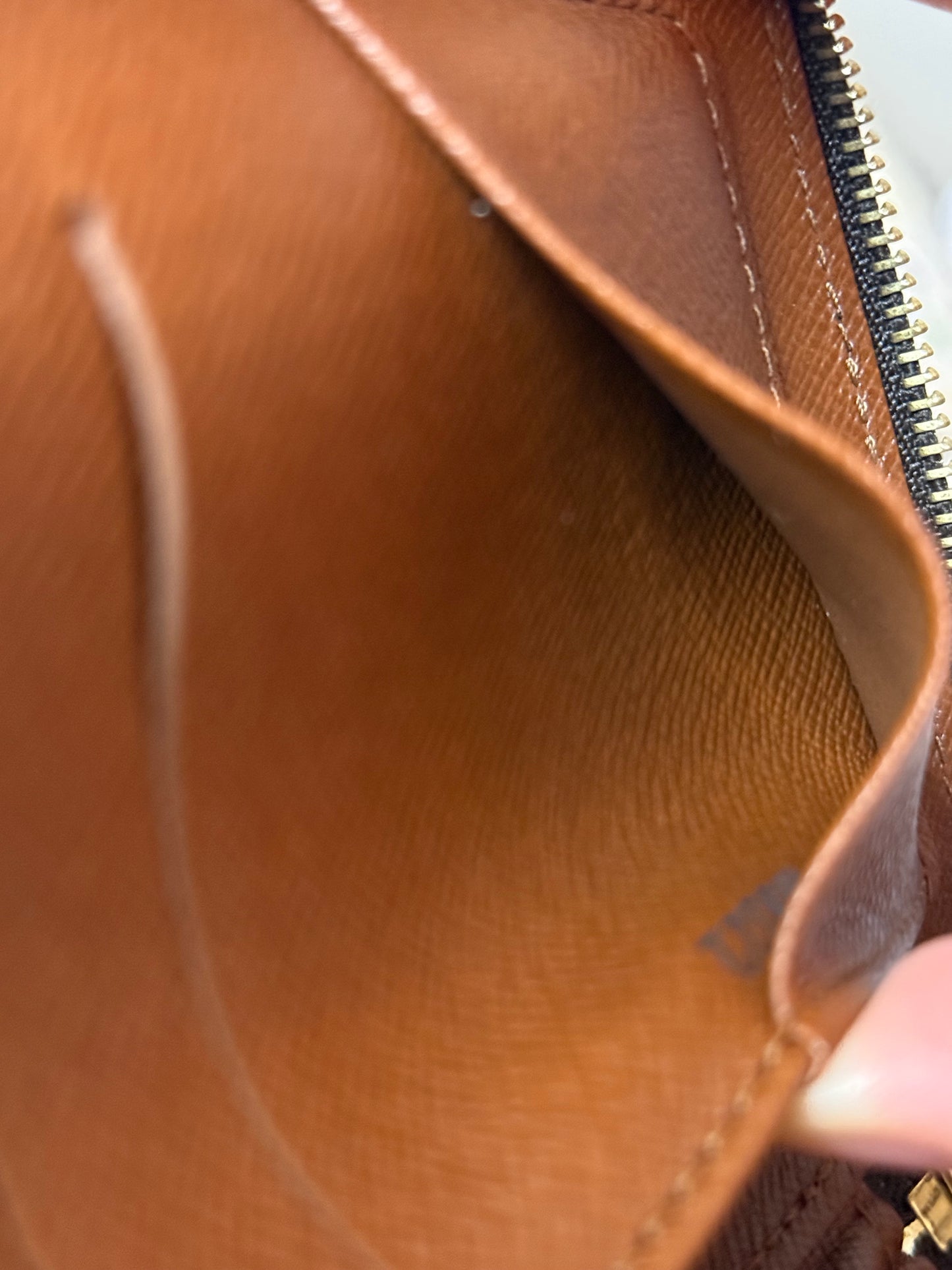 LV Geode Wallet