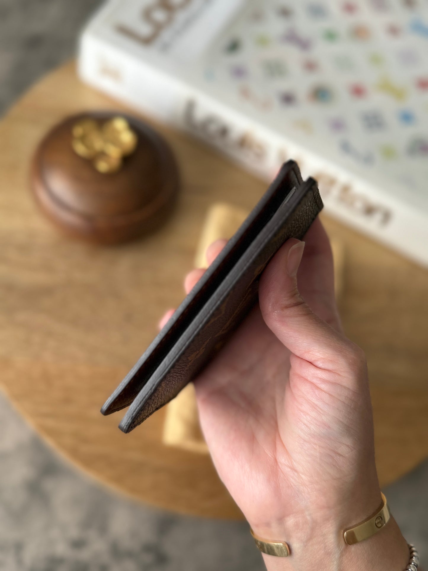 LV Pocket organizer