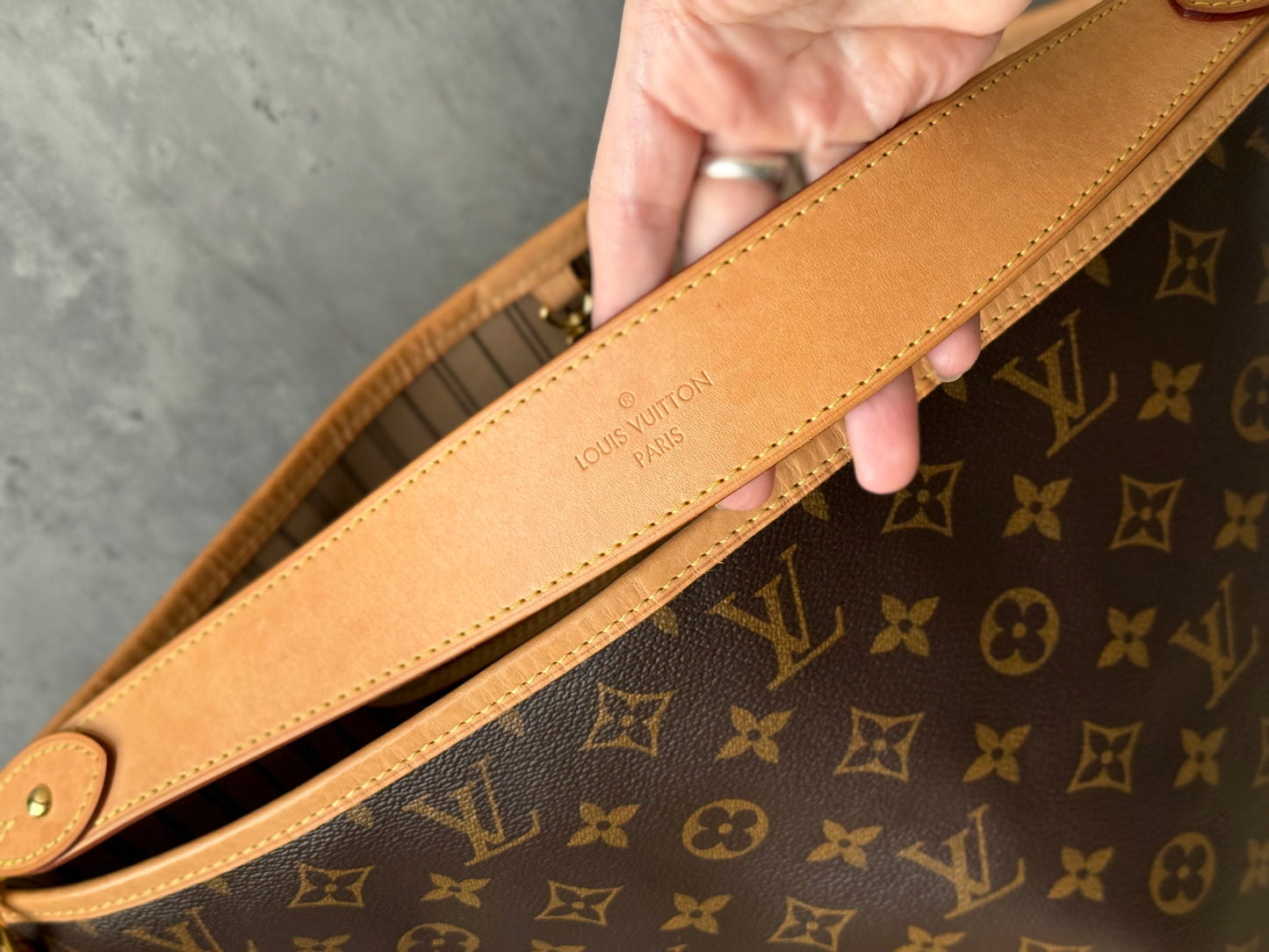 LV Delightful MM Beige
