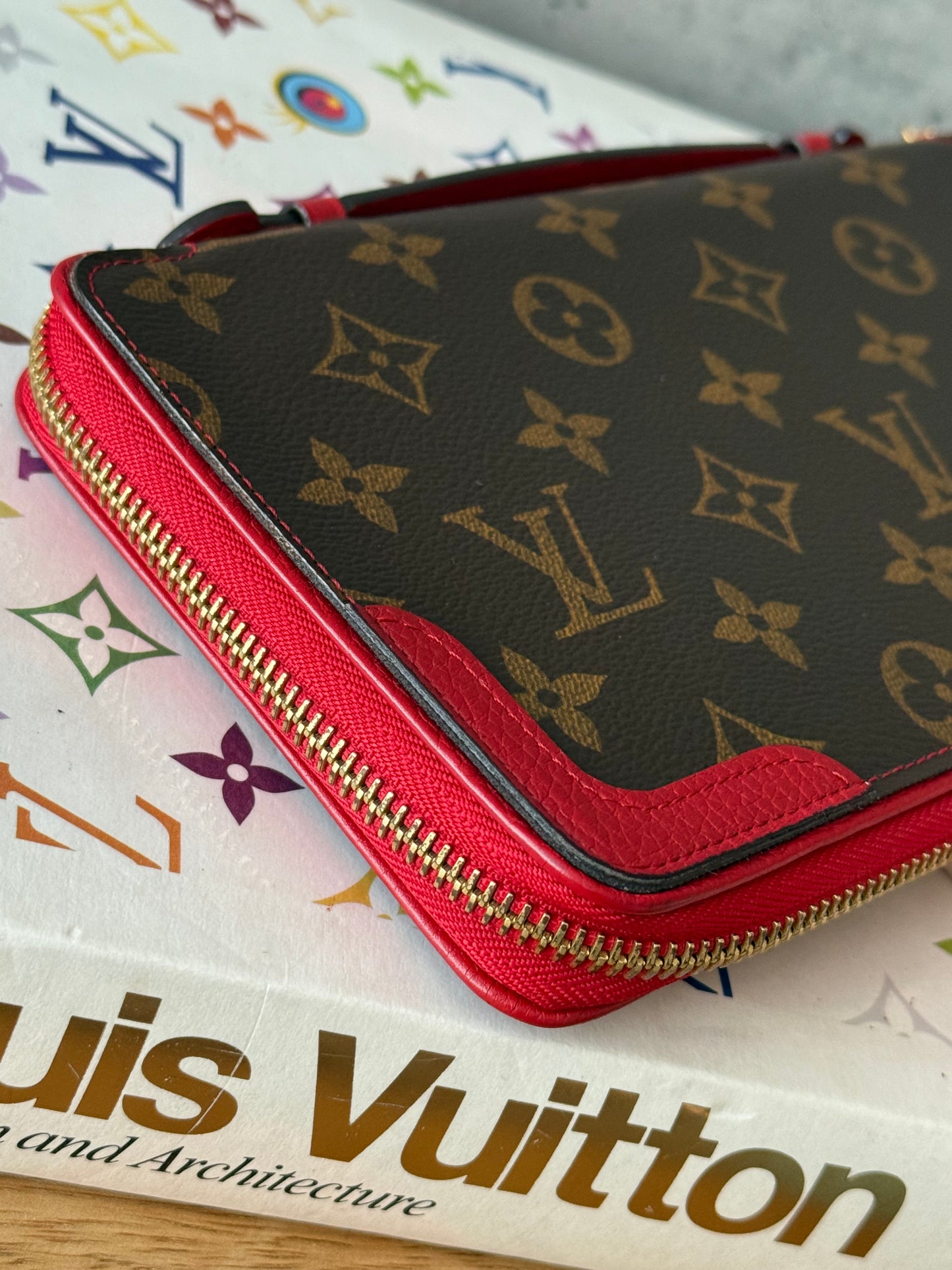LV Cerise Daily organizer