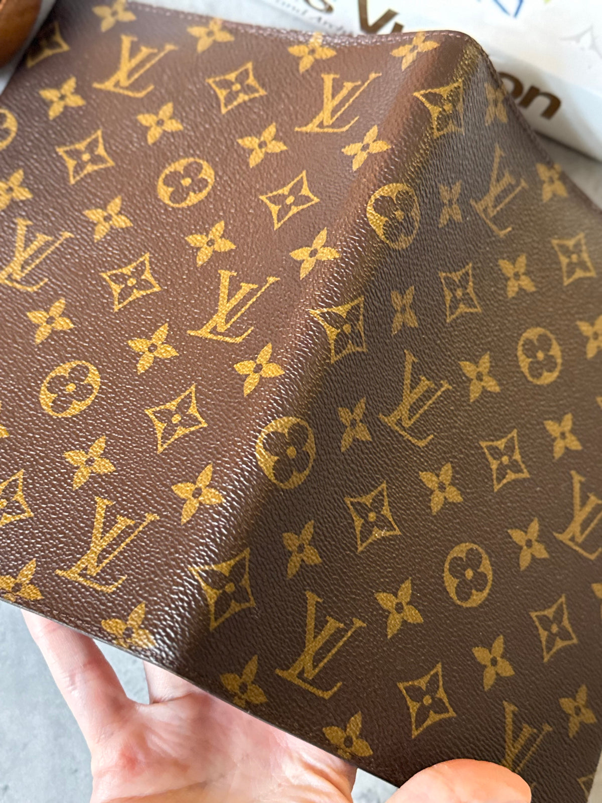 LV Couv Carnet Notebook Cover