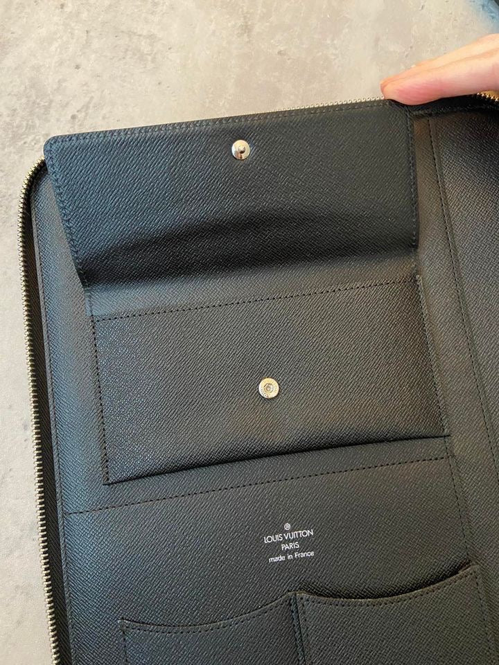 LV Damier Graphite Document Holder