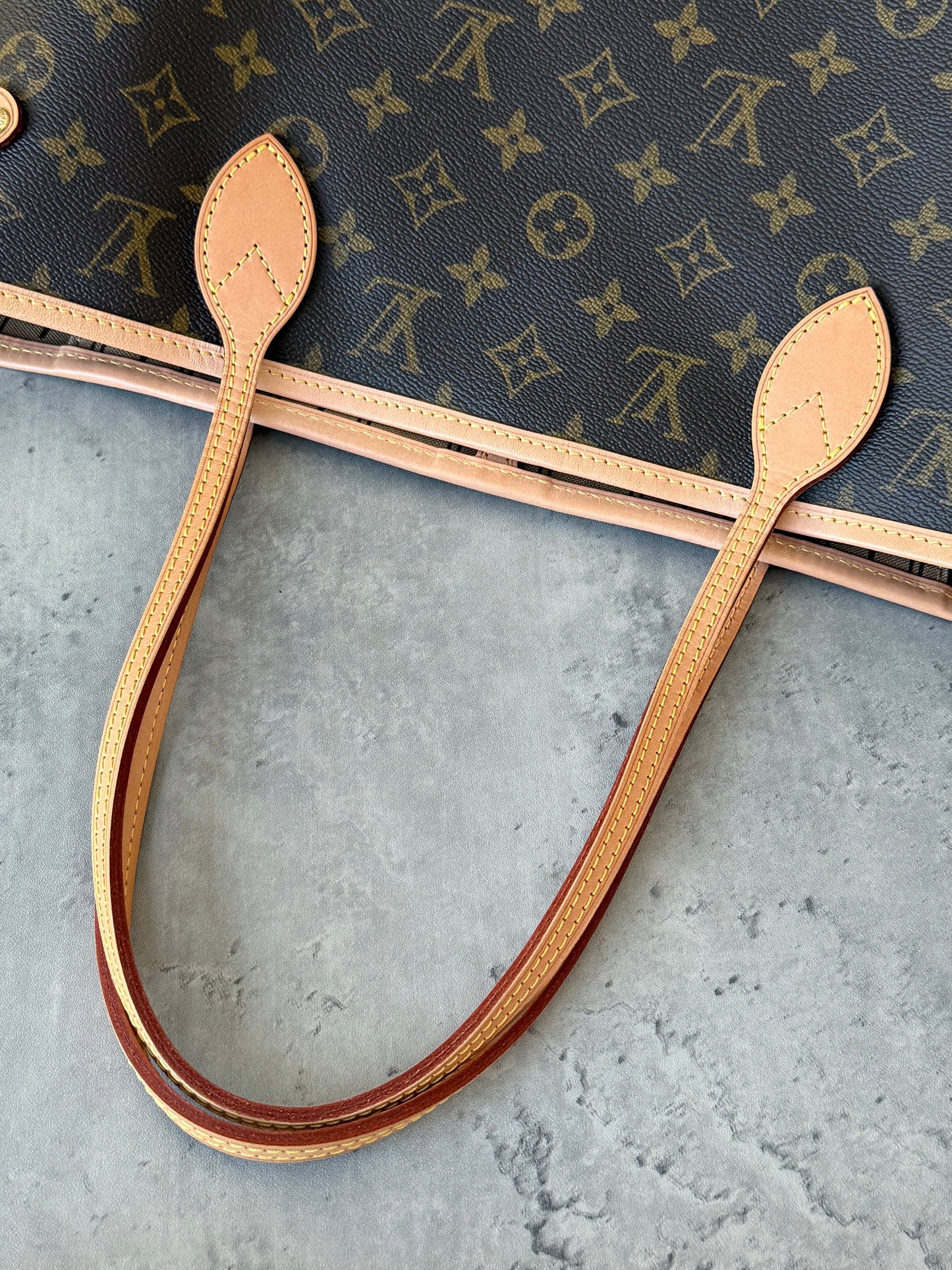 LV Neverfull MM Beige