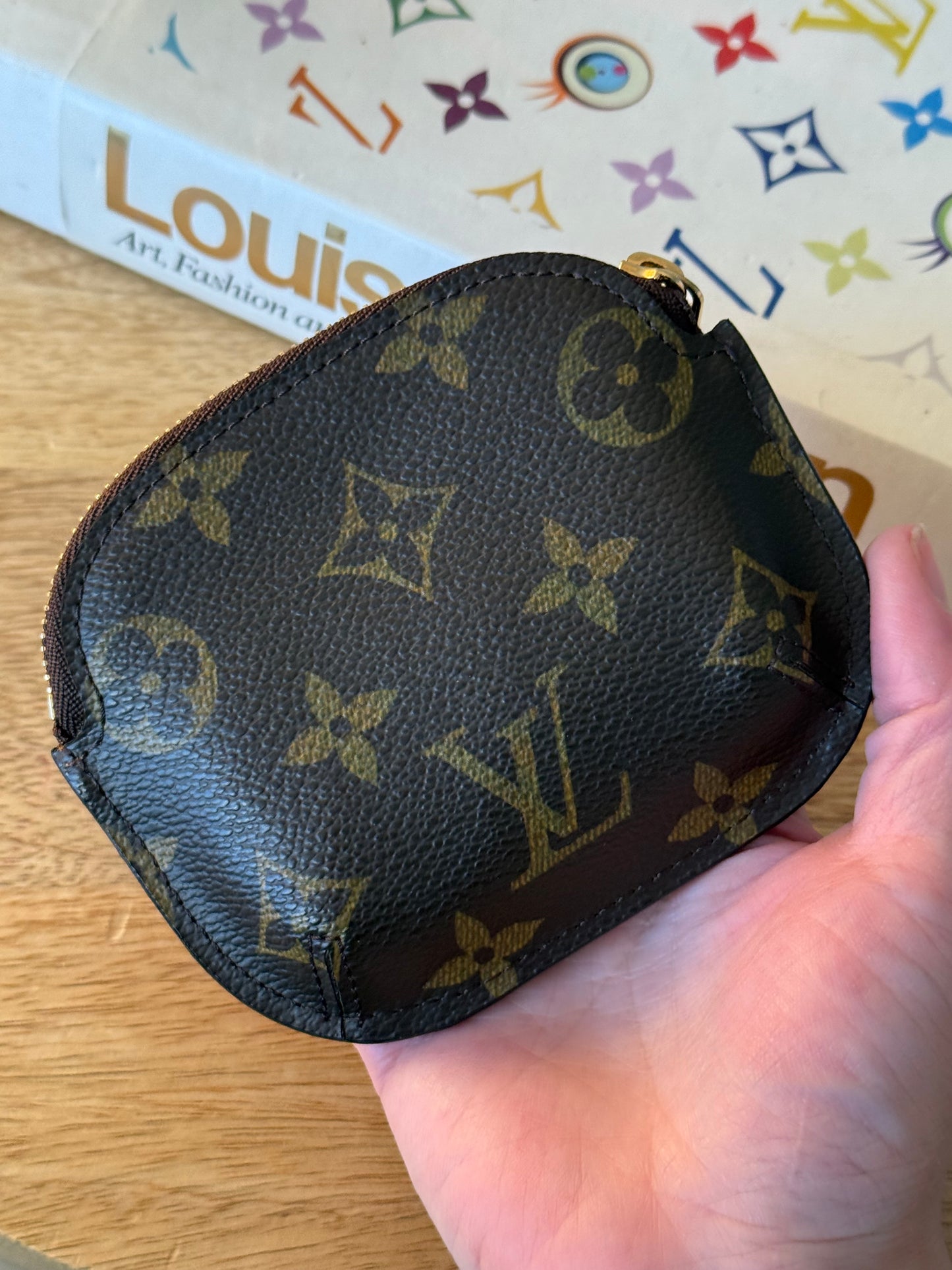 LV Schilling Pouch