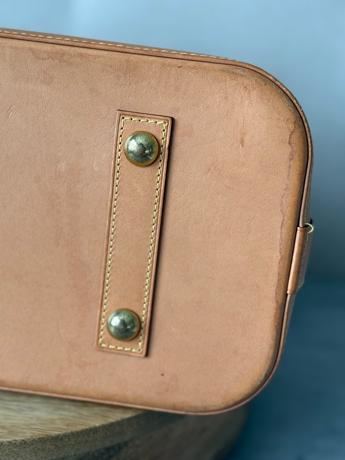 Alma MM handbag
