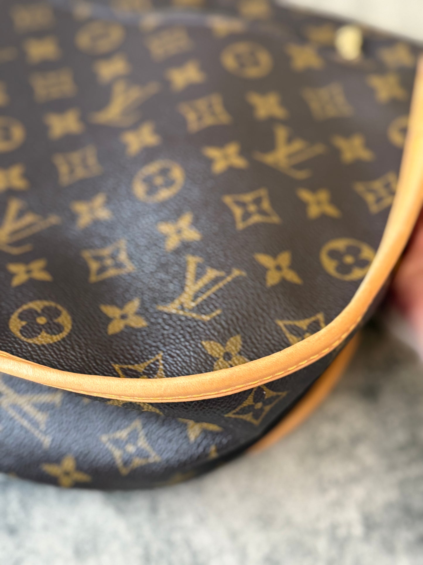 LV Menilmontant MM