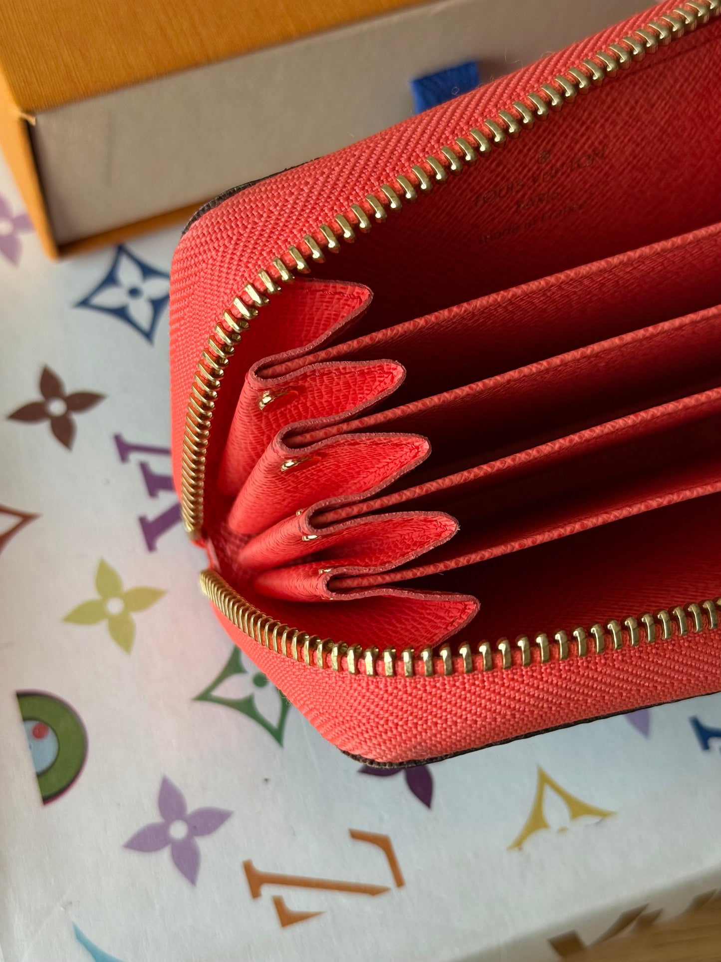 LV Multicartes Poppy Card holder