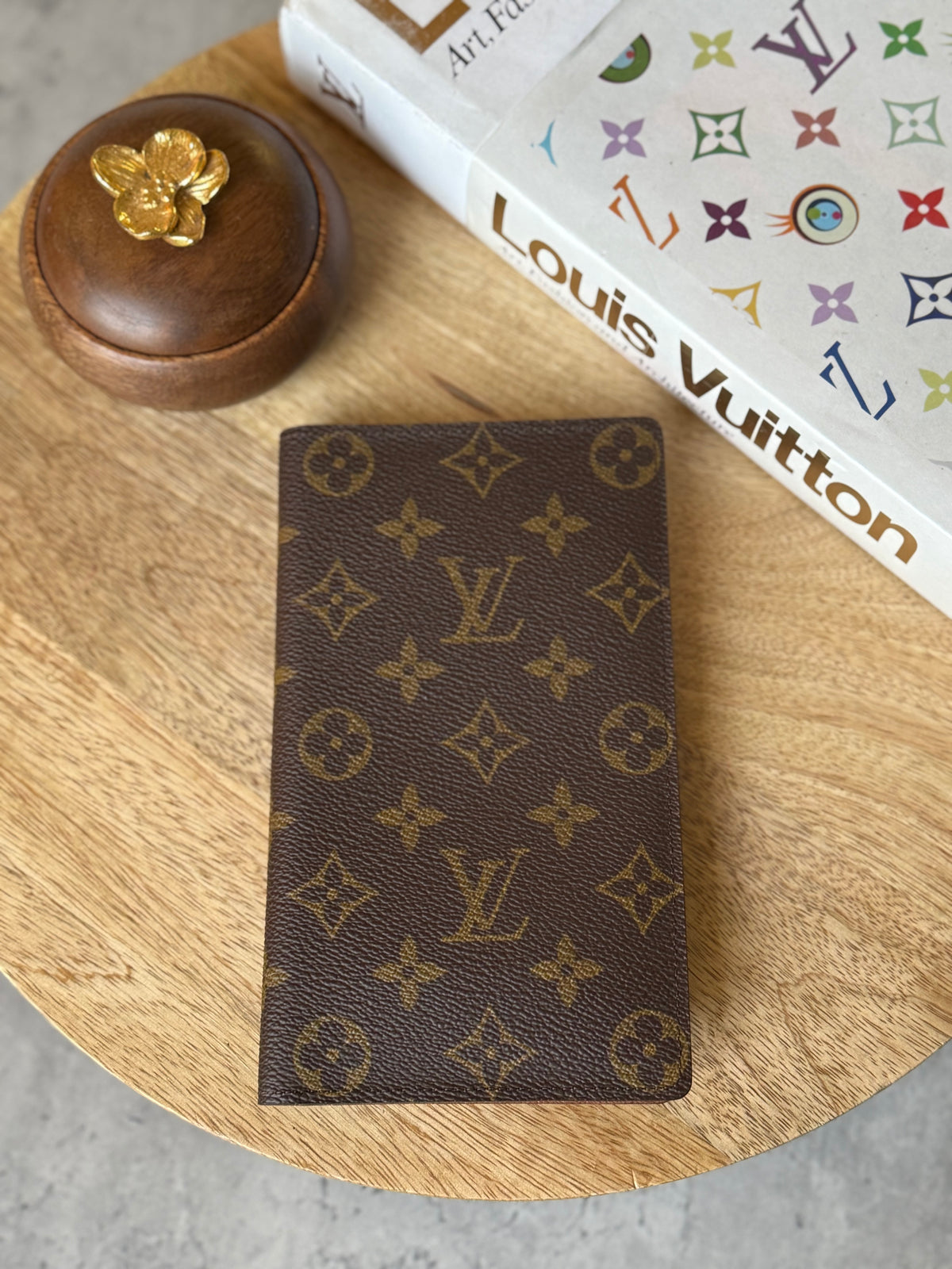 LV Bifold Wallet/Planner