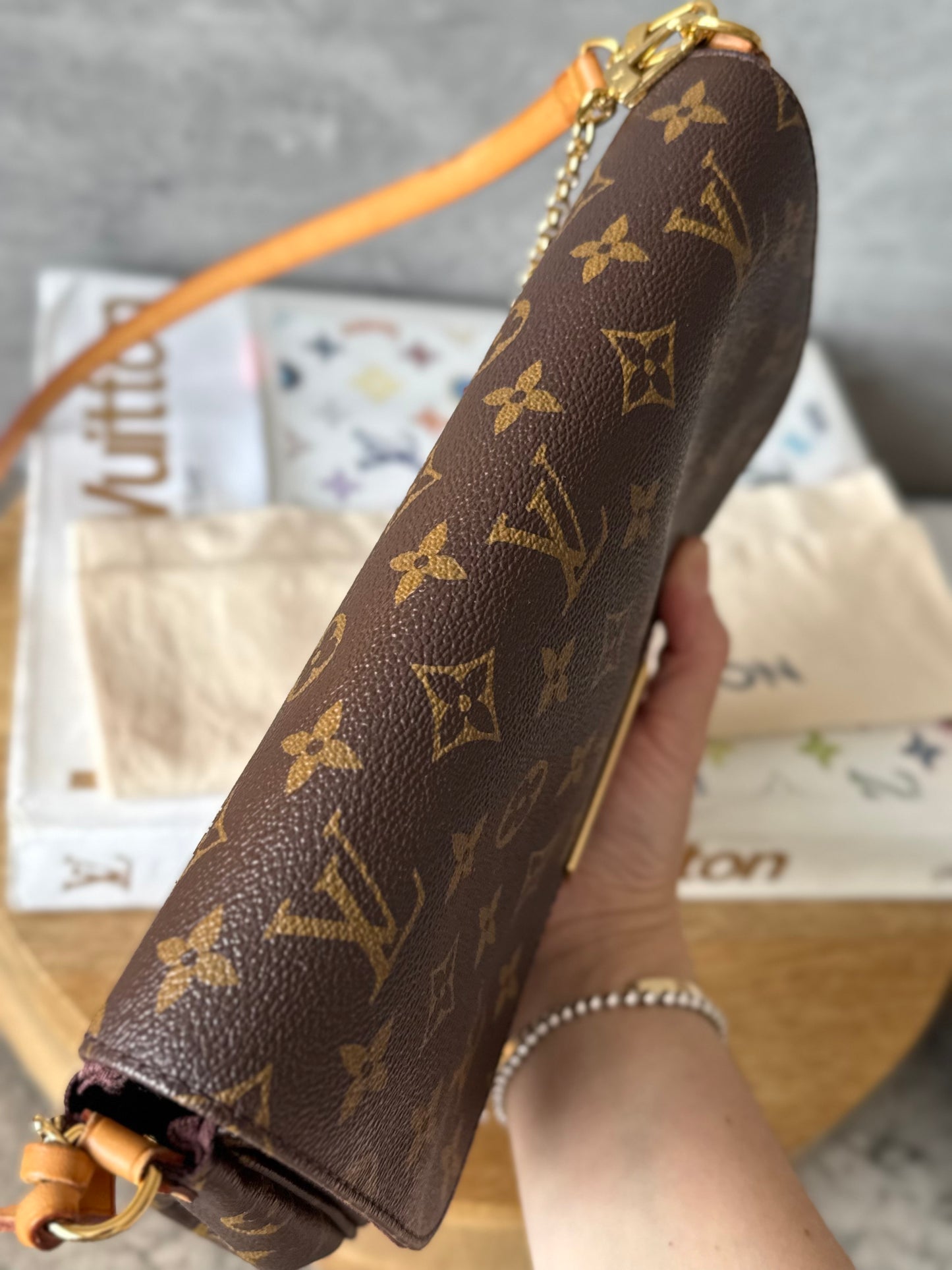 LV Favorite MM monogram