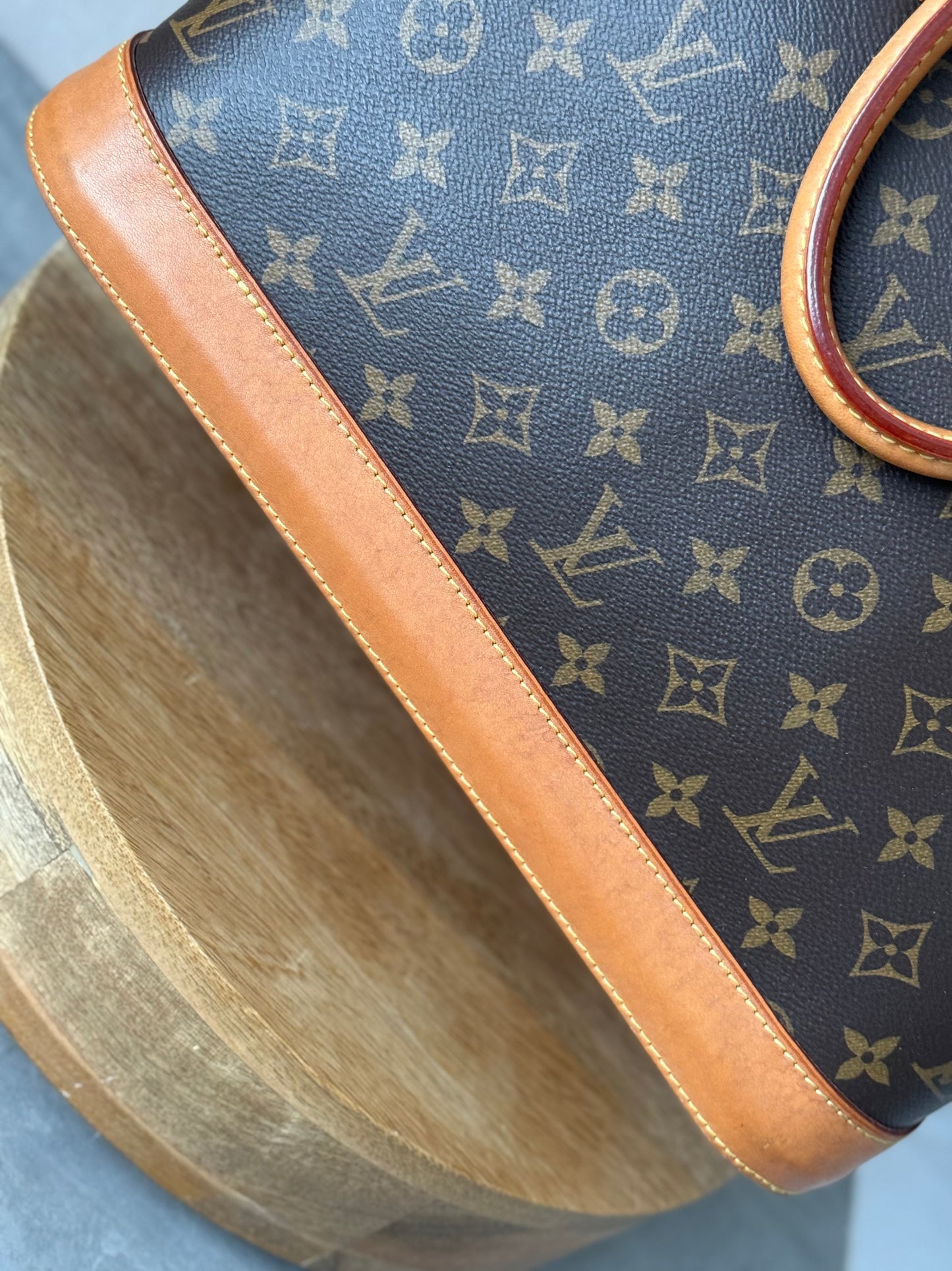 Alma MM handbag