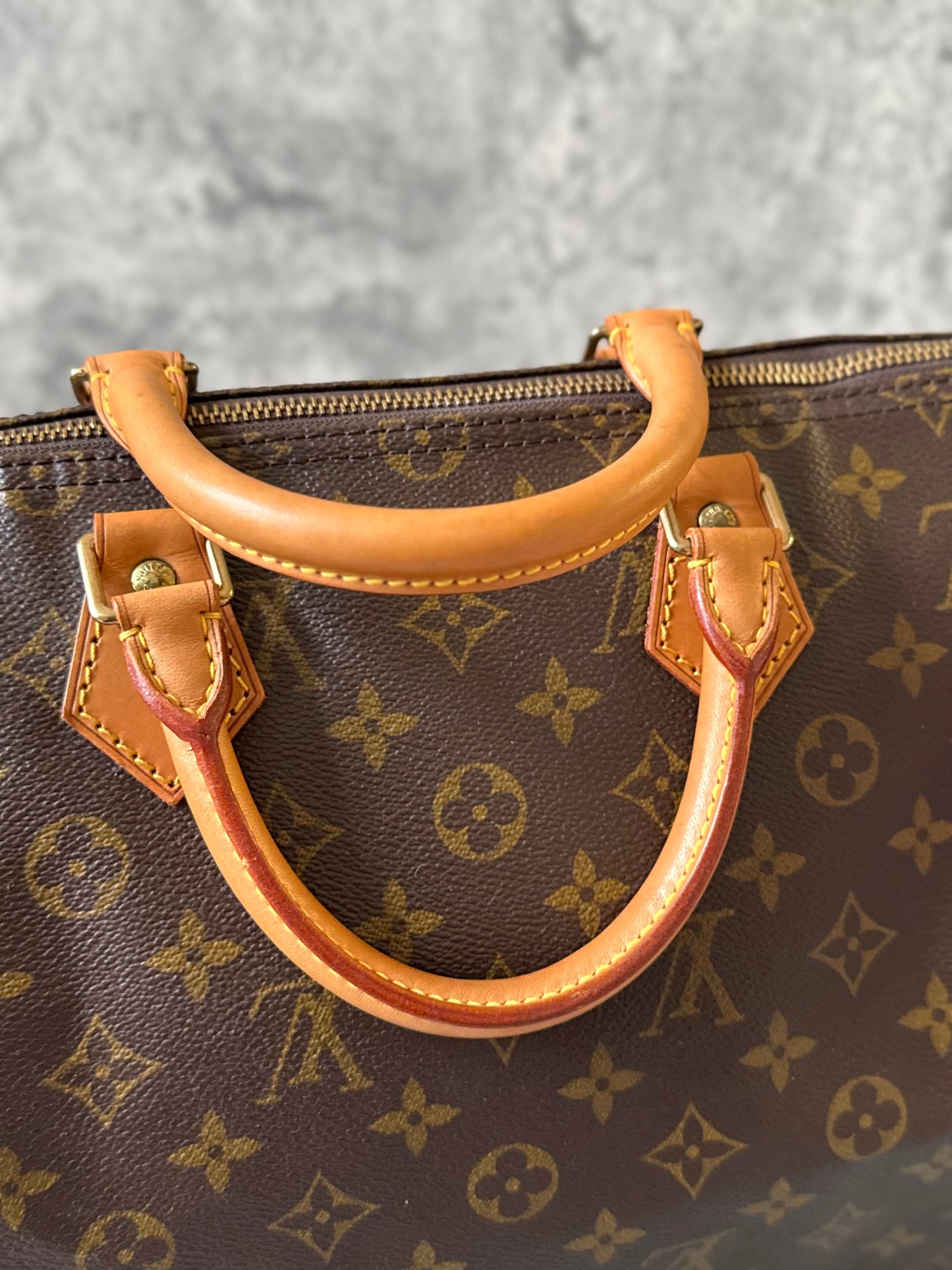 LV Speedy 35 Monogram