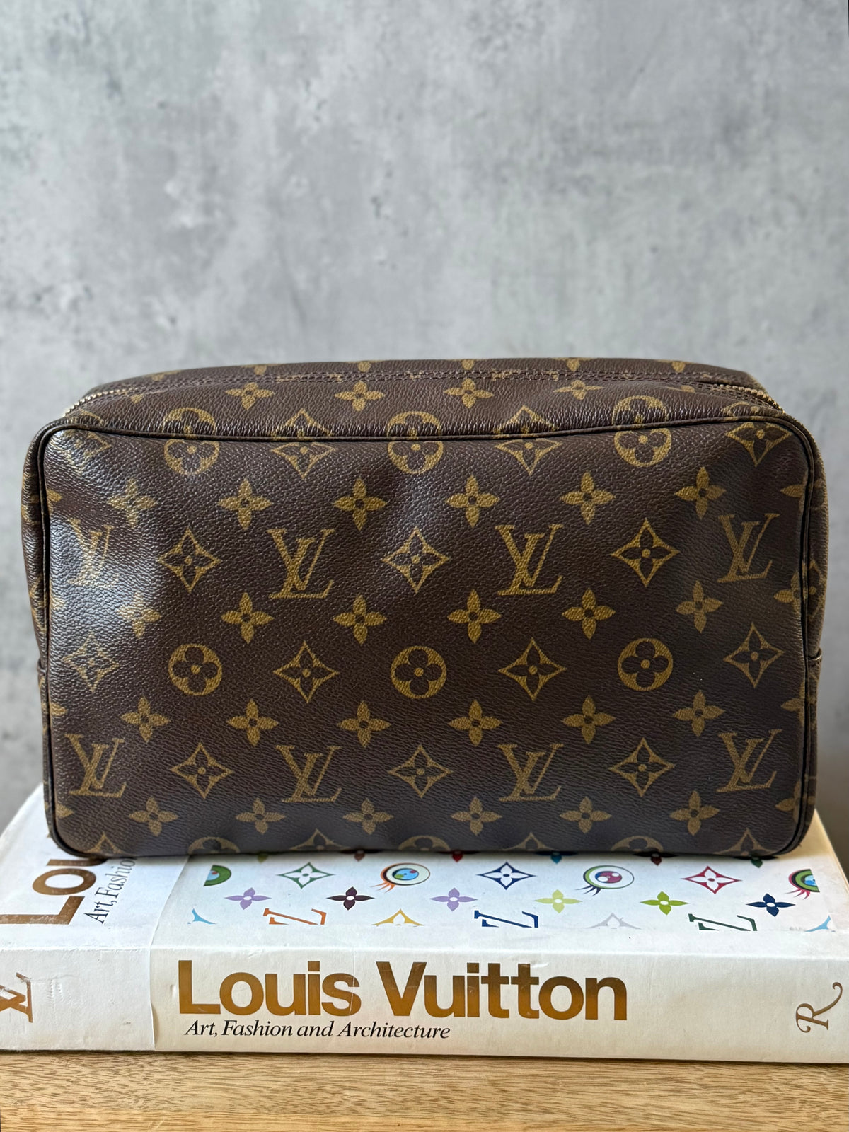 LV Trousse 28 Monogram