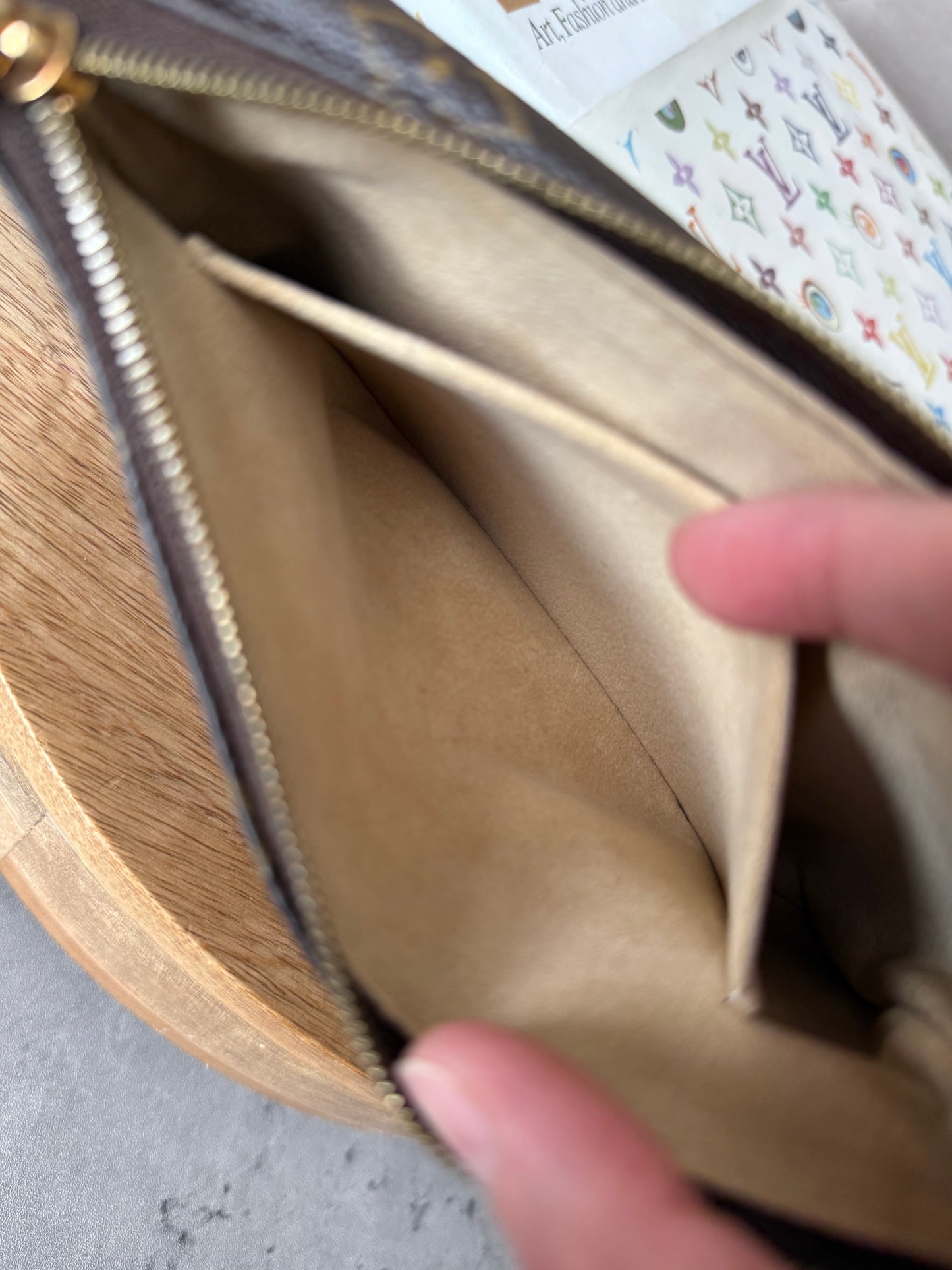 LV Tikal Pochette