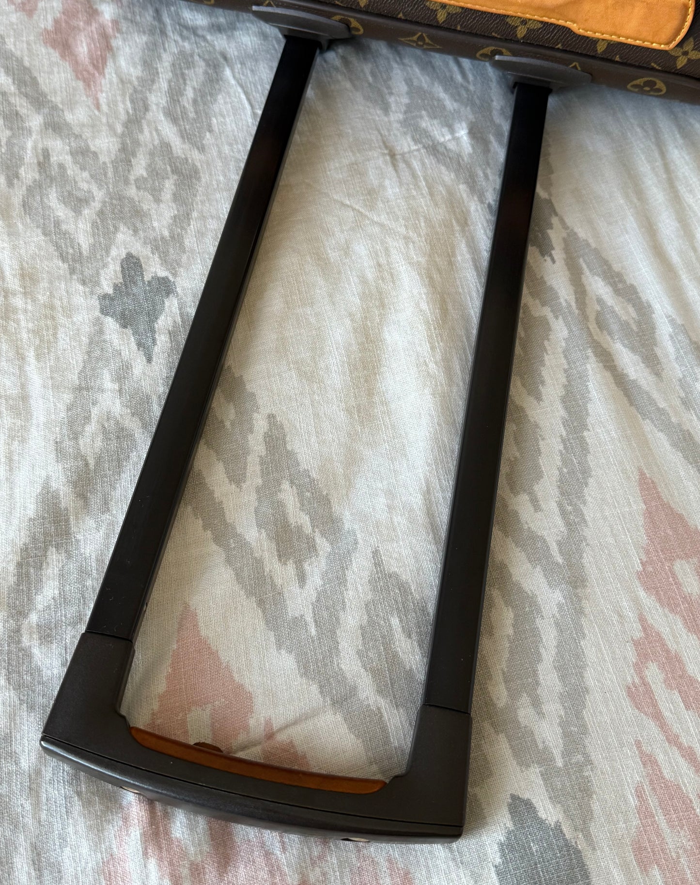 LV Pegase 55 Rolling Luggage