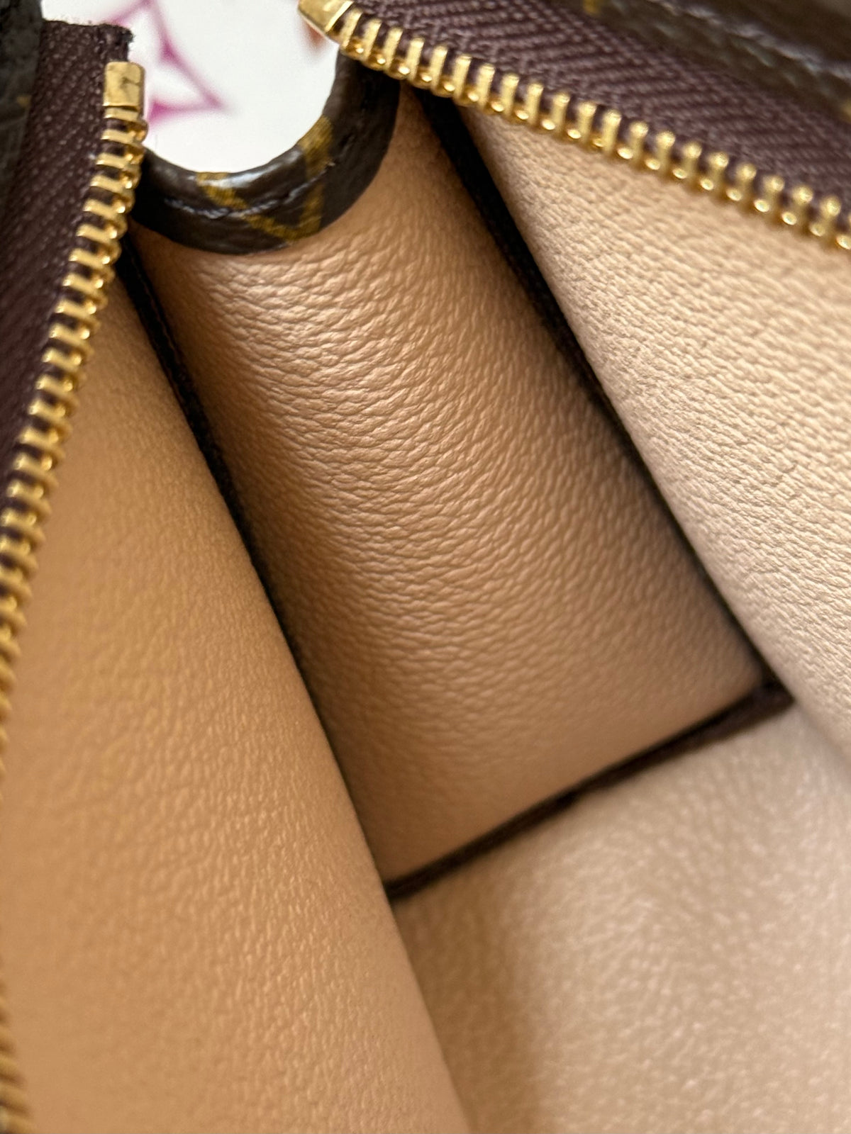 LV Toiletry 15 Monogram