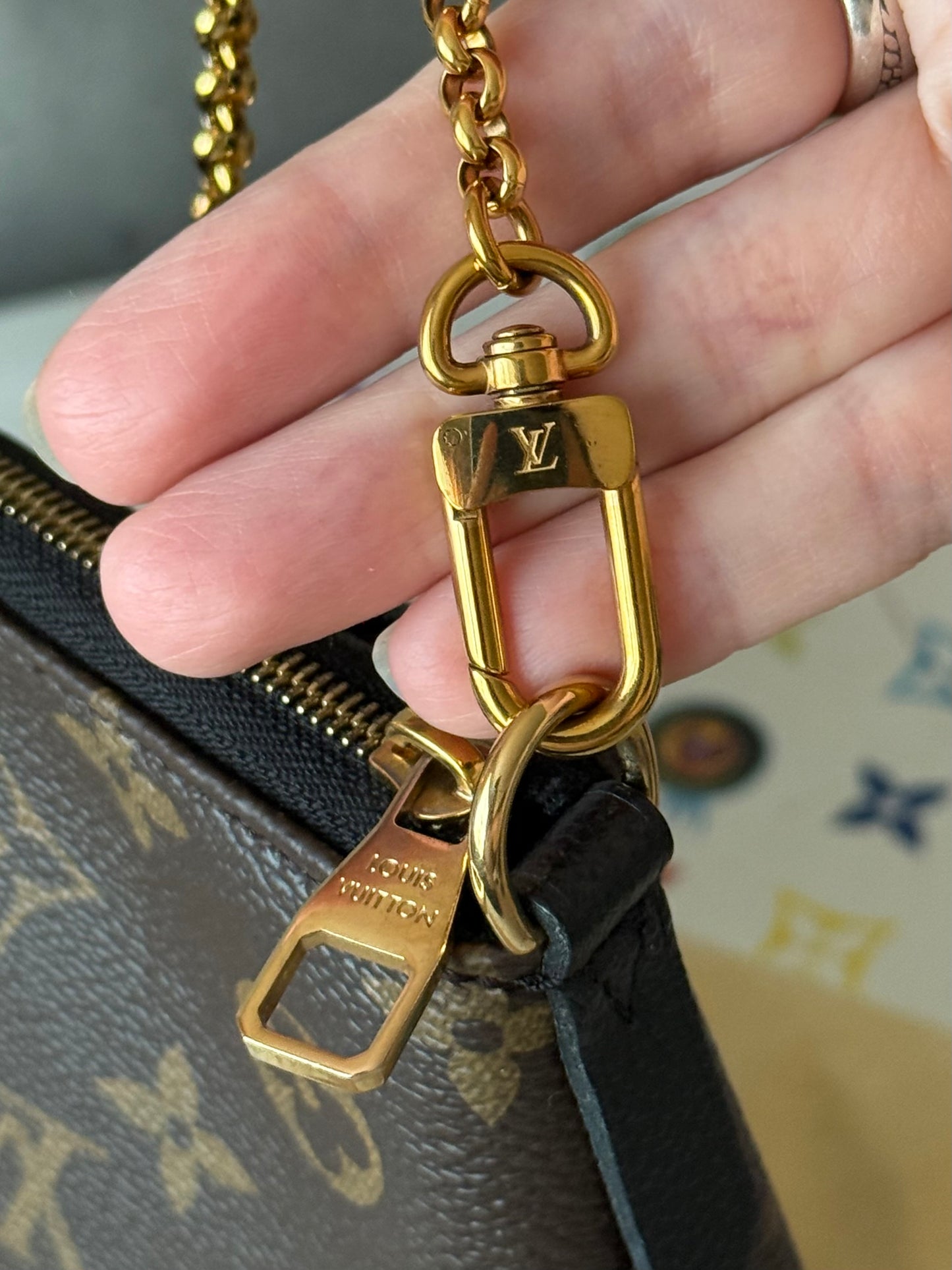 LV Pallas clutch crossbody noir