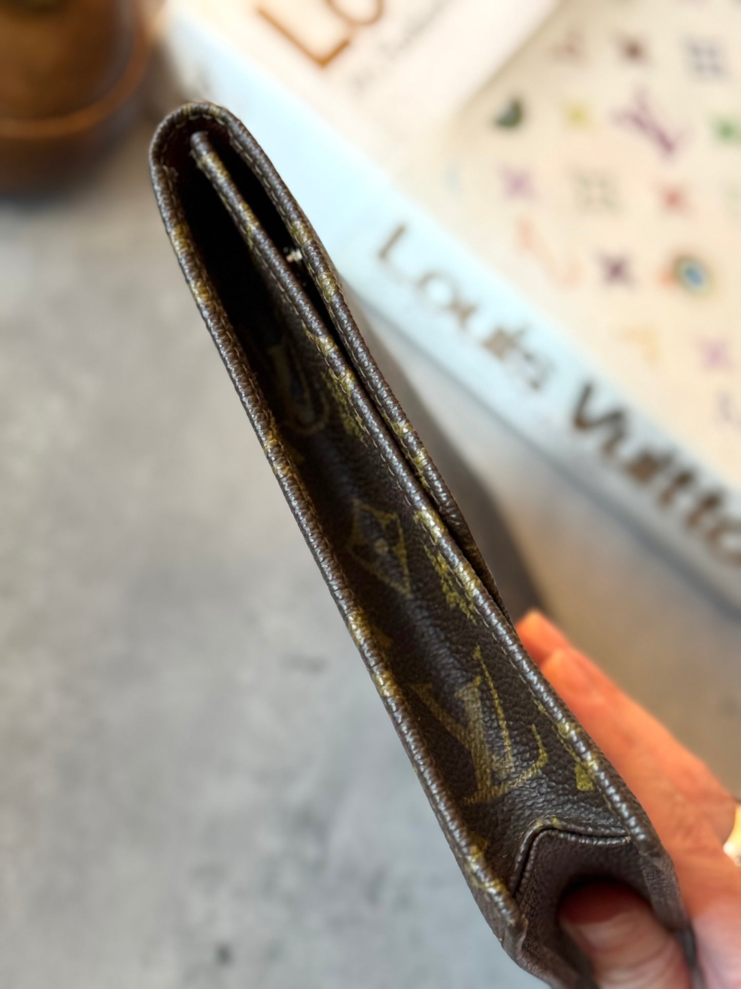 LV Rabat 23 Clutch