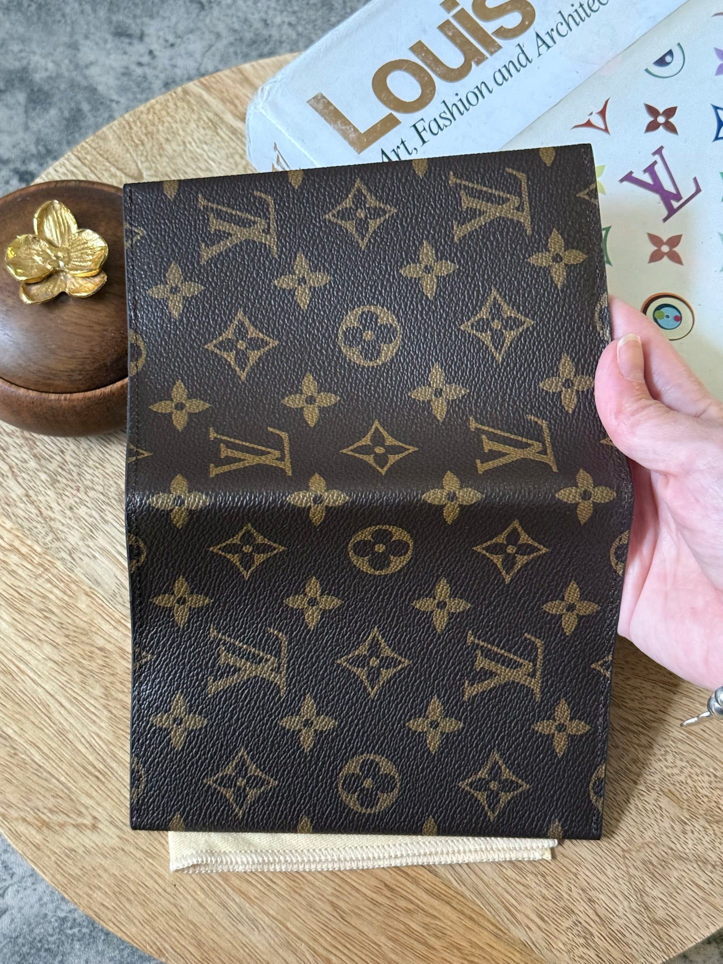 LV Couv Carnet PM Cover