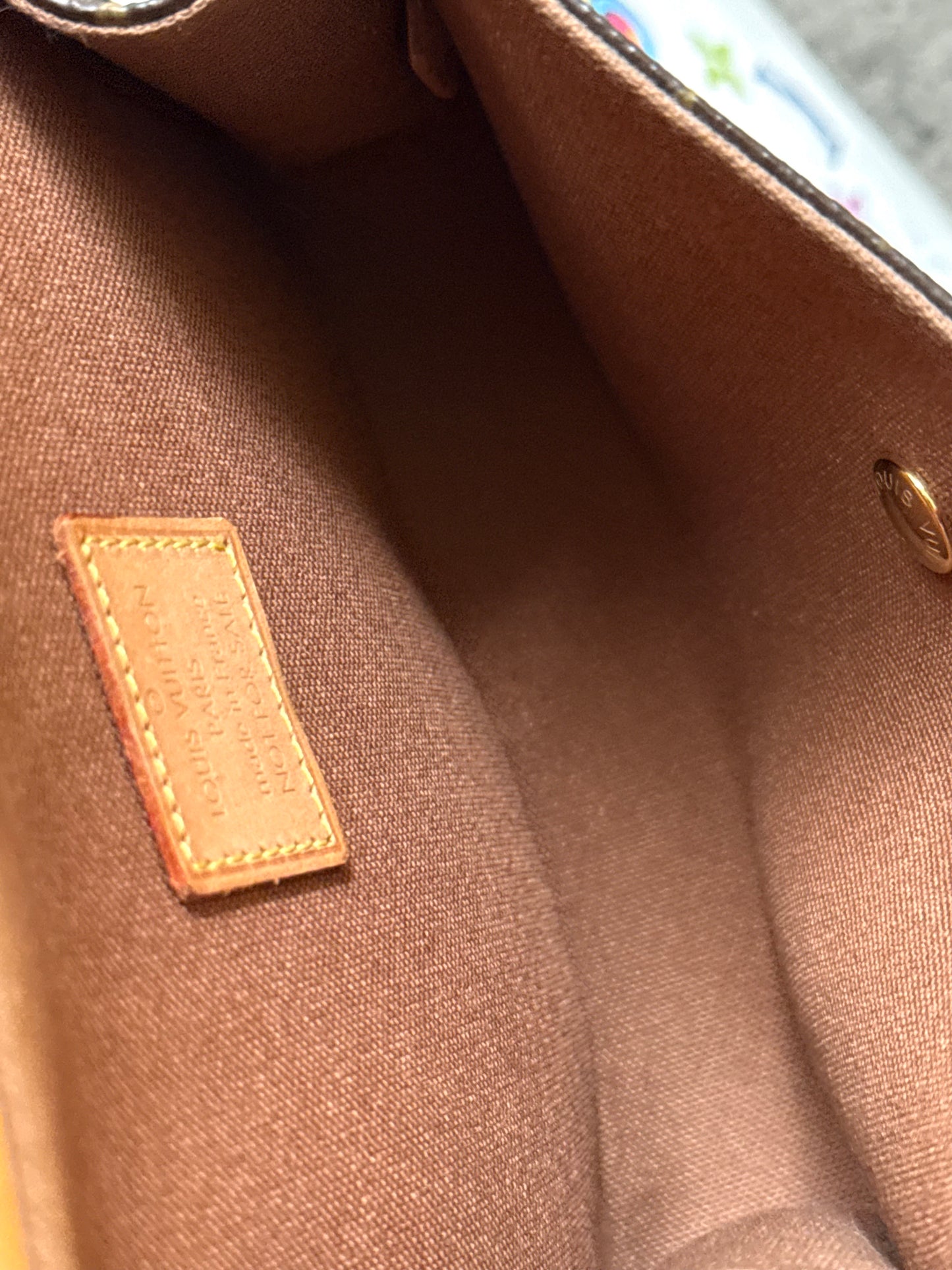 LV Pochette Florentine