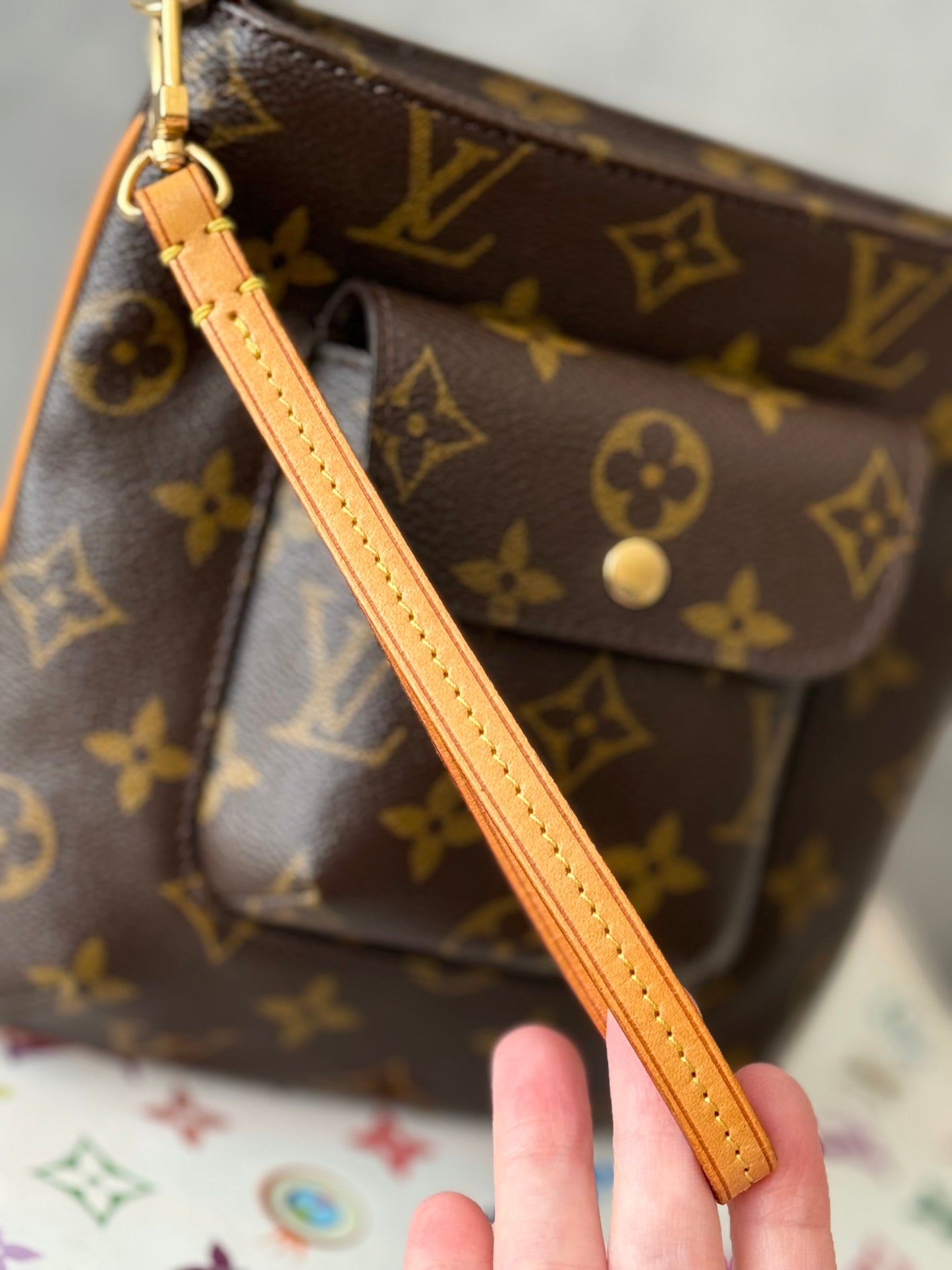 LV Partition Pouch