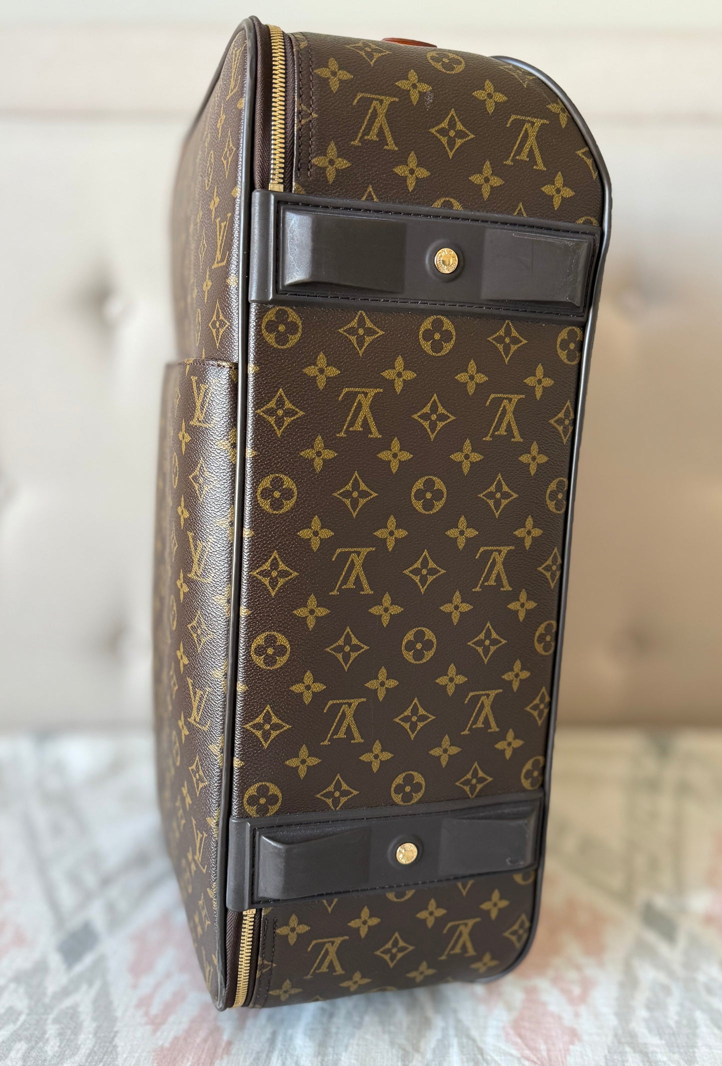LV Pegase 55 Rolling Luggage