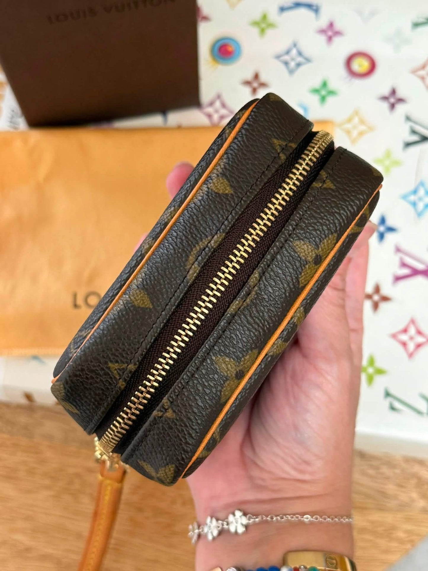 LV Wapity Pouch