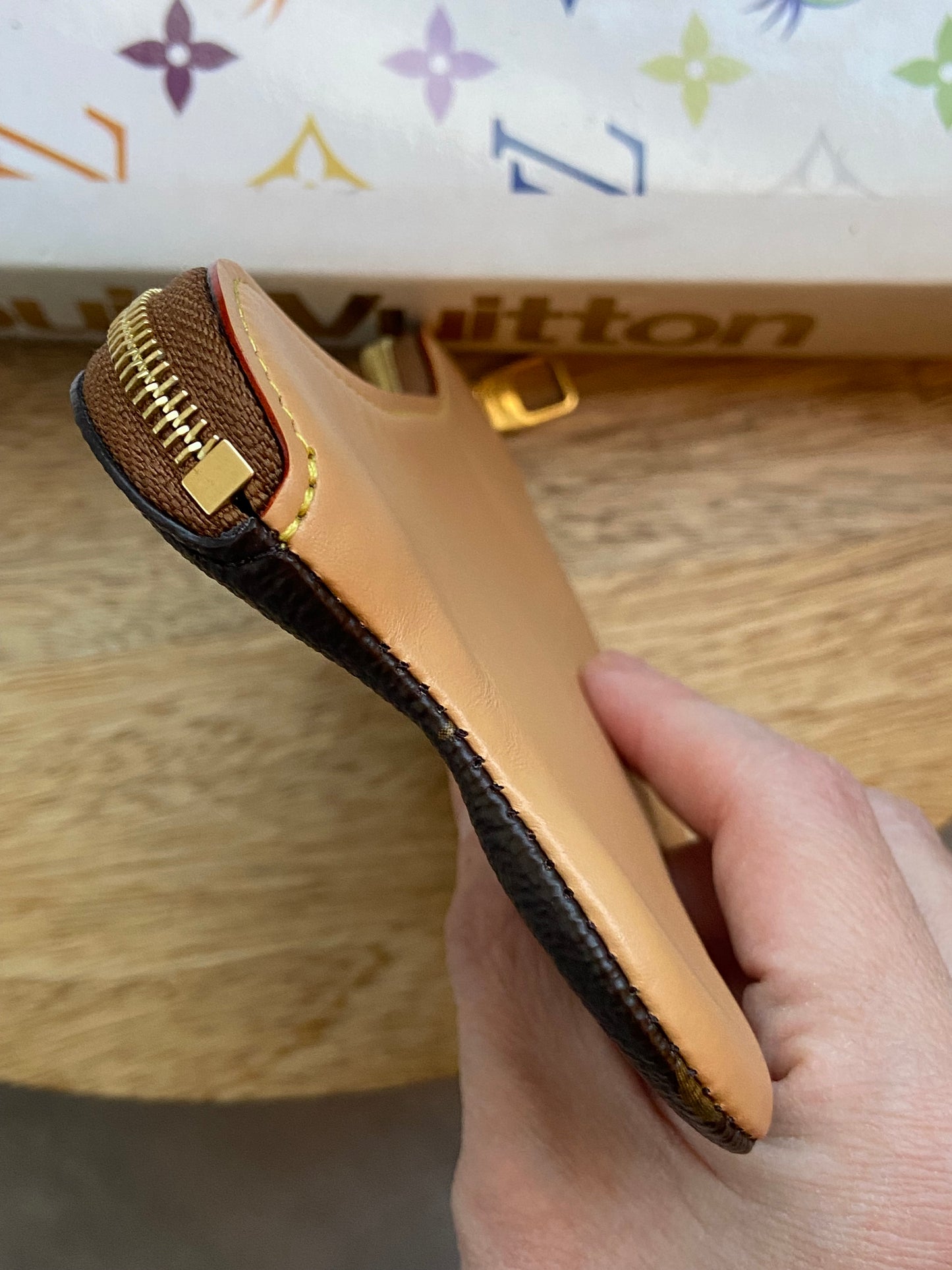 LV Bone Key Pouch