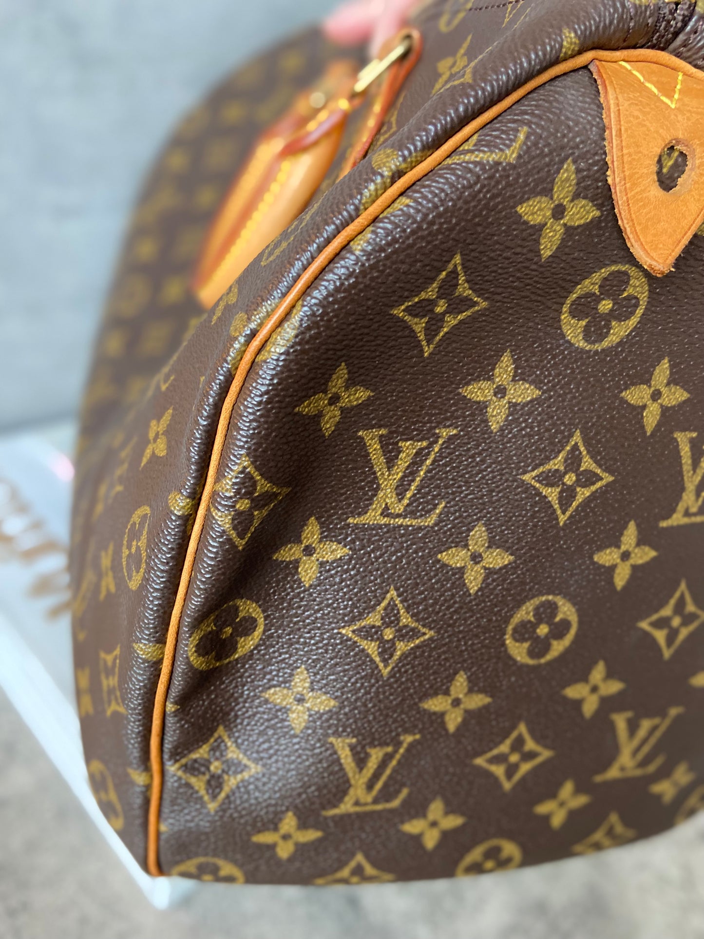 LV Speedy 35 monogram