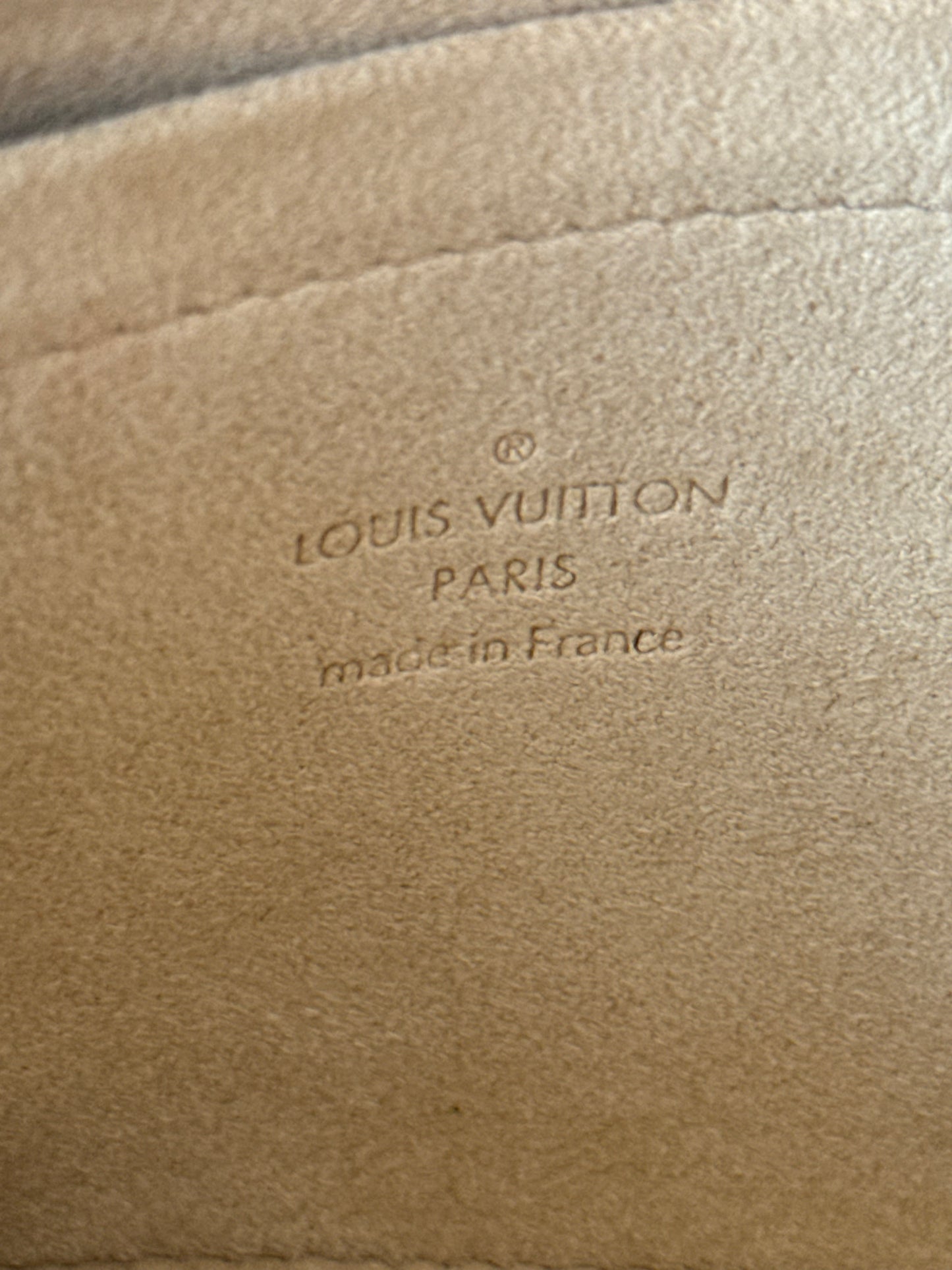 LV Tikal Pochette