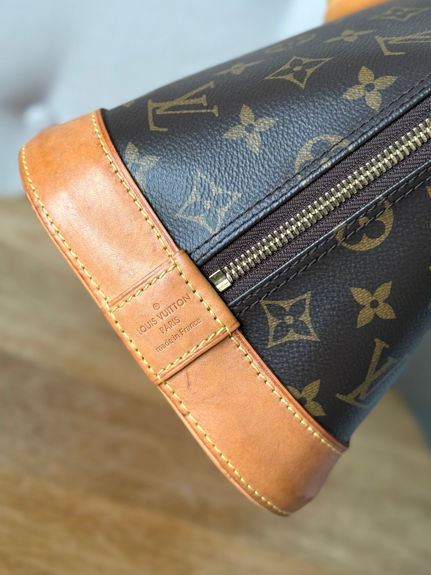 Alma MM handbag